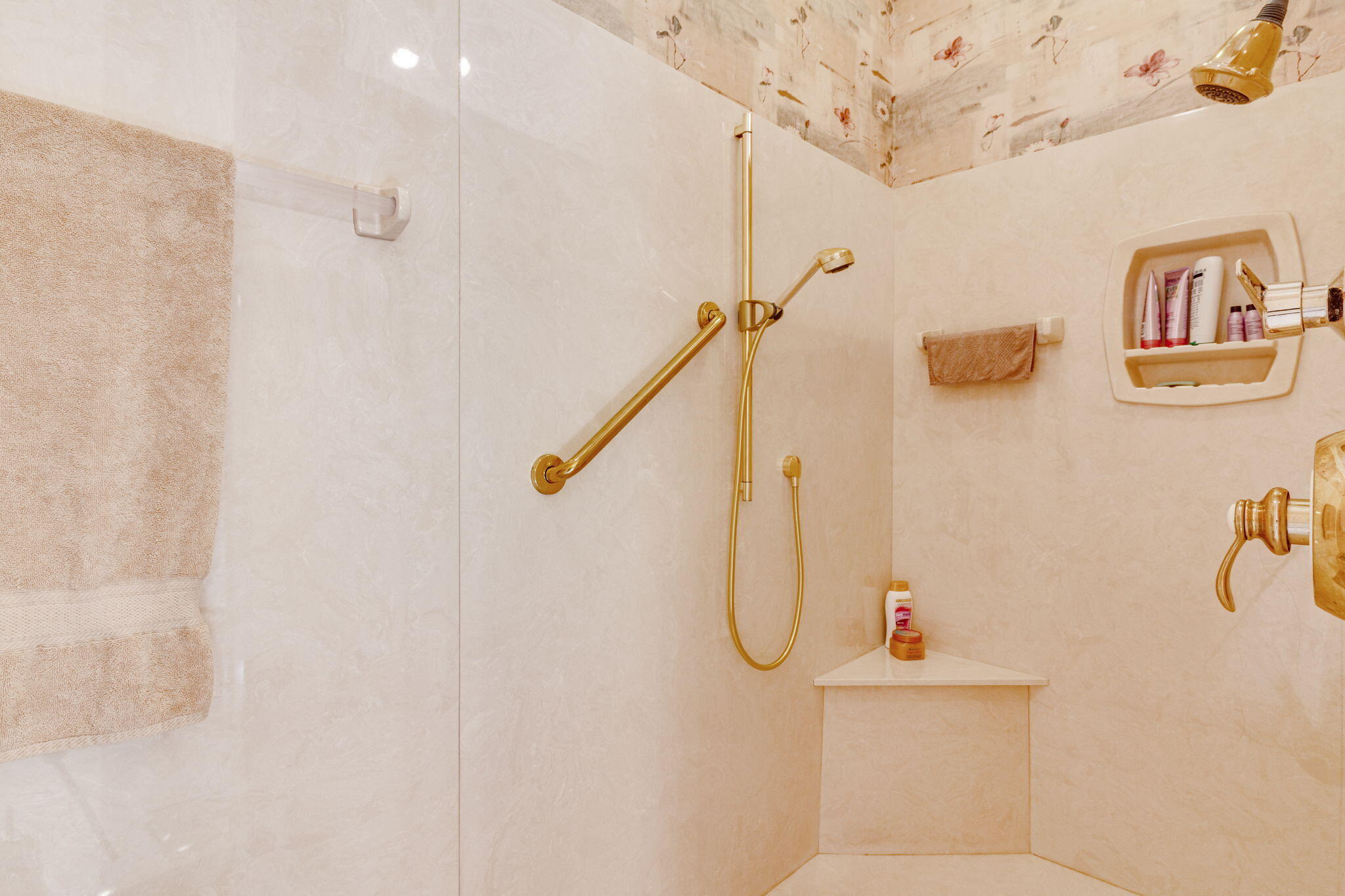 BAYSIDE - Residential