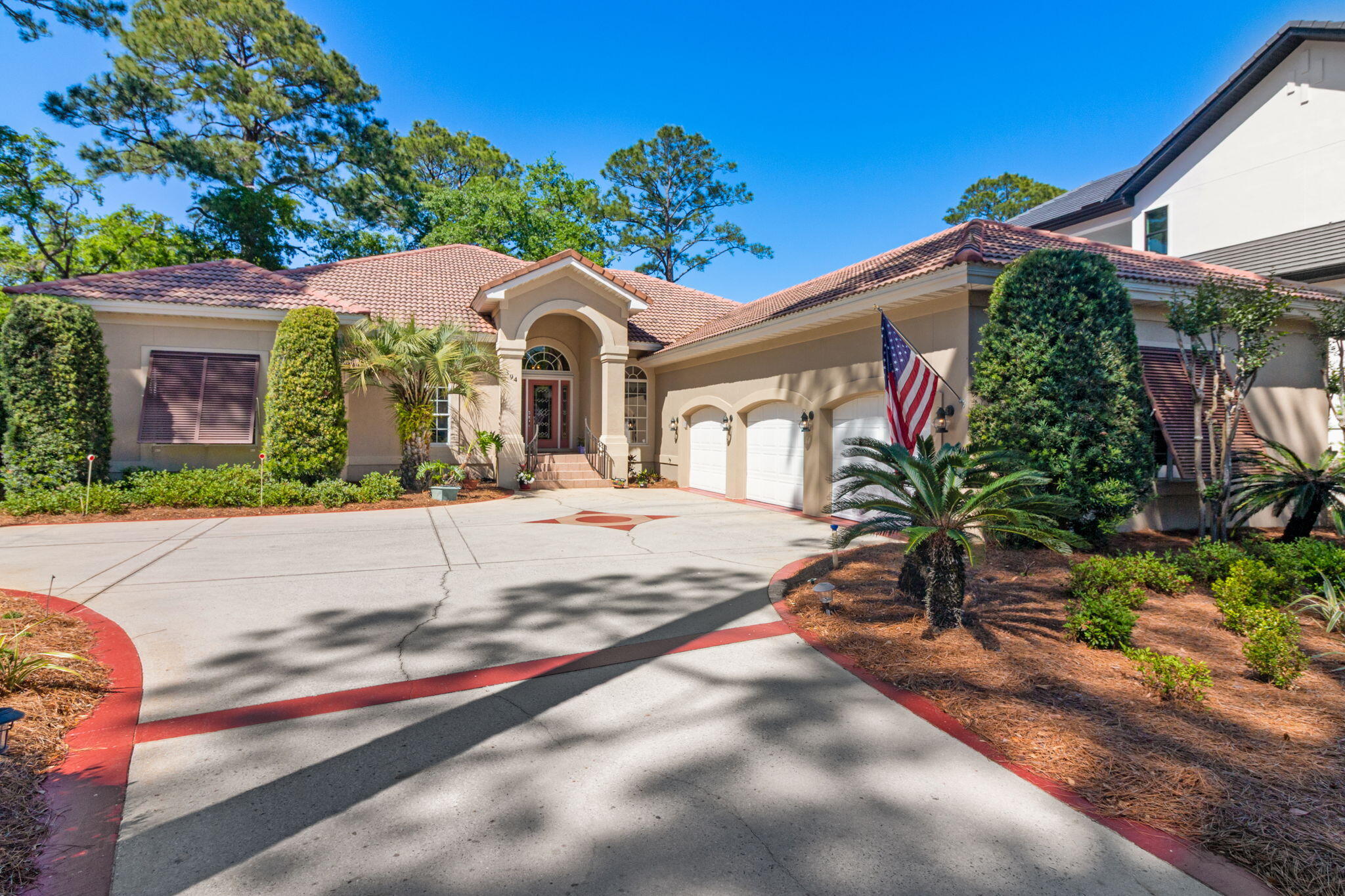 BAYSIDE - Residential