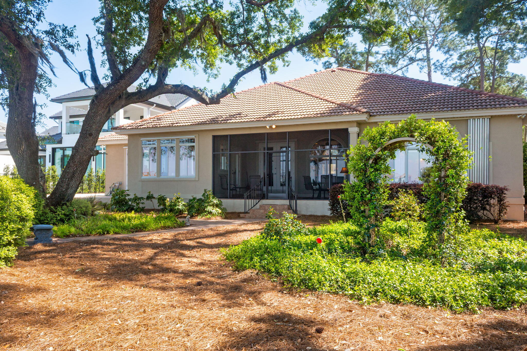 BAYSIDE - Residential