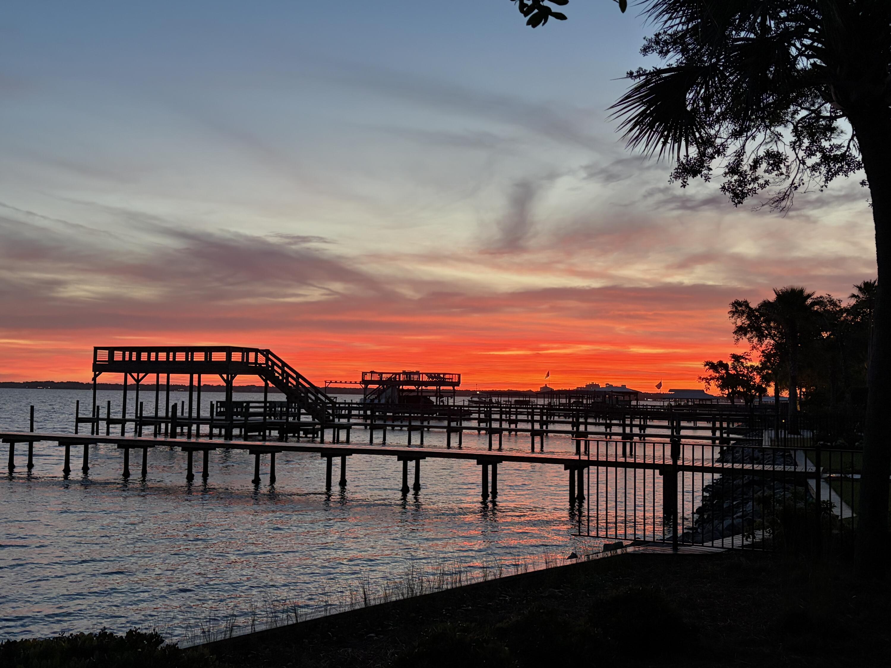 BAYSIDE - Residential