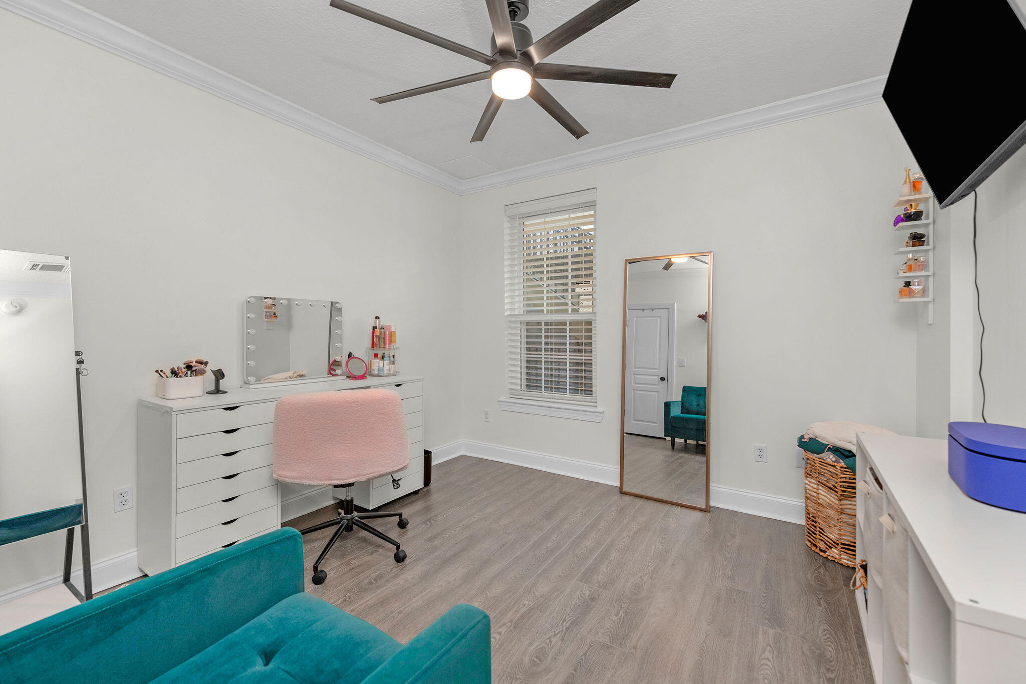 The French Quarters Condo - Residential