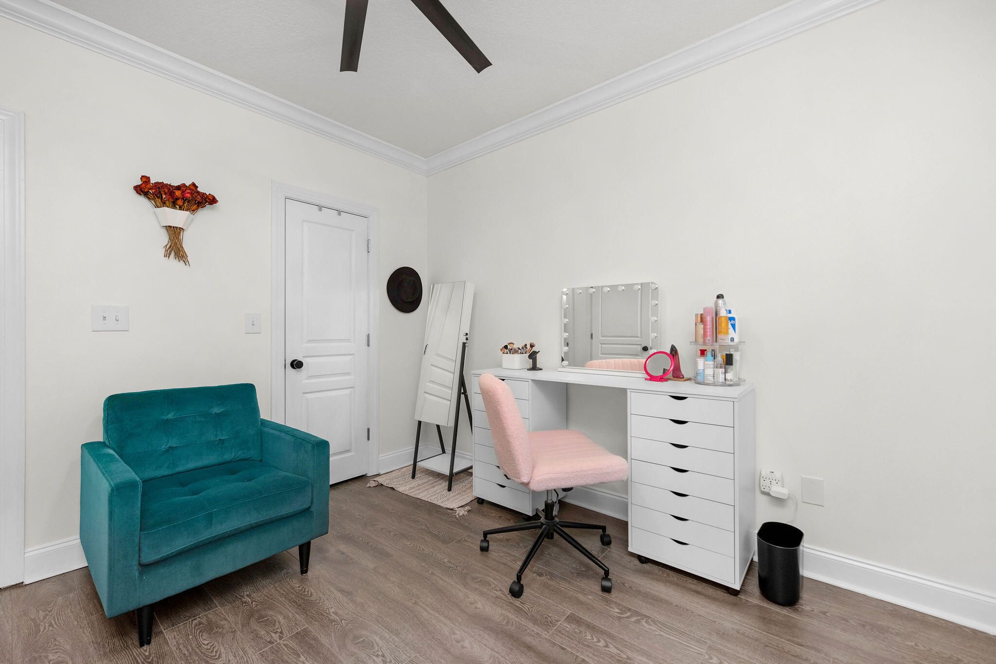 The French Quarters Condo - Residential