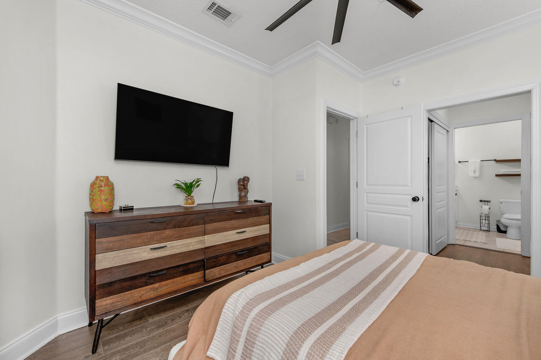 The French Quarters Condo - Residential