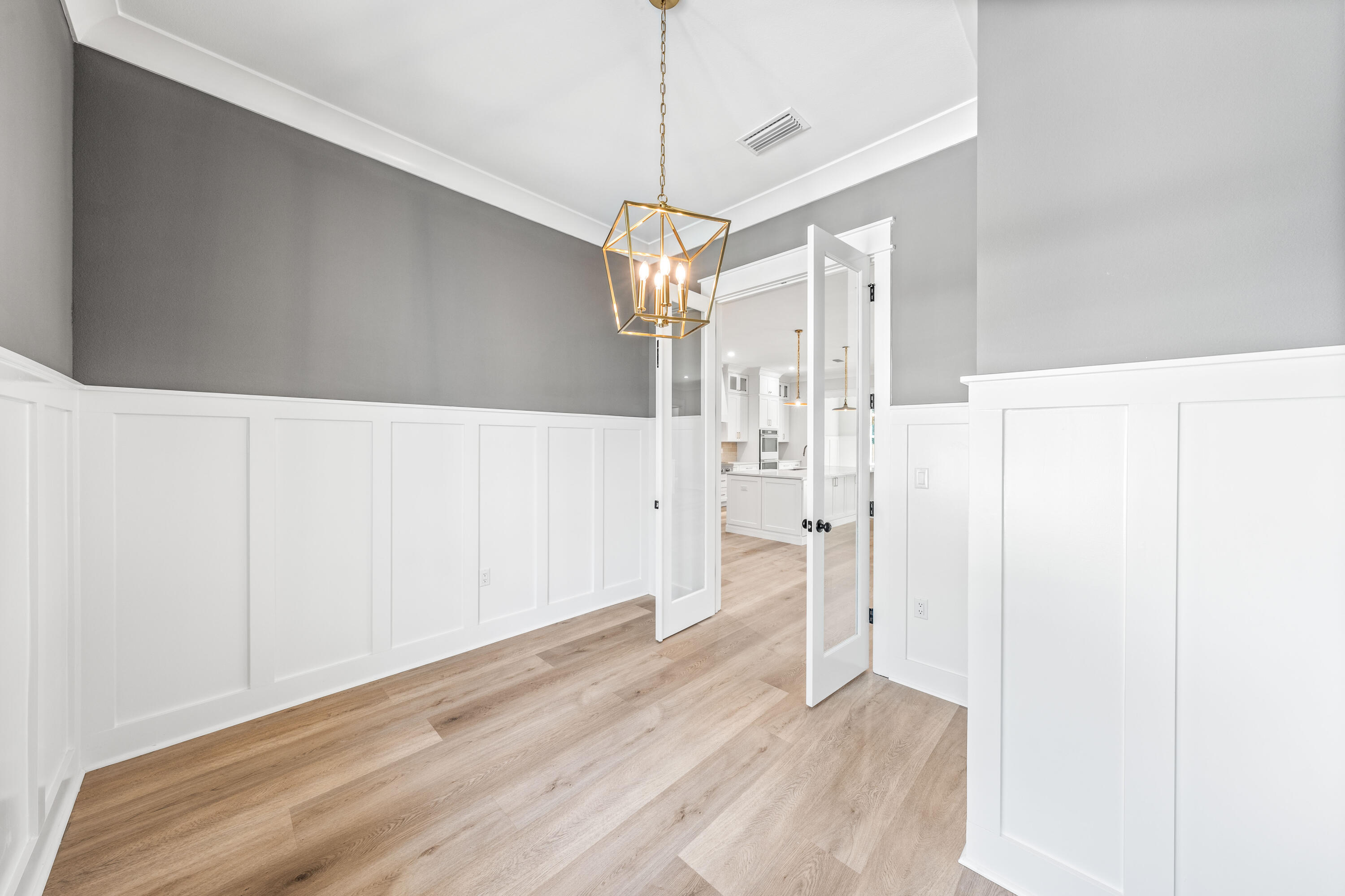 STEAMBOAT LANDING - Residential