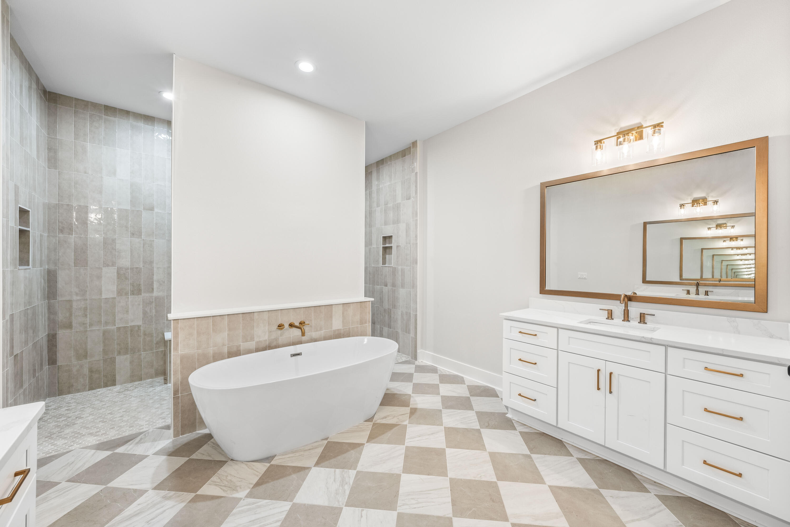 STEAMBOAT LANDING - Residential