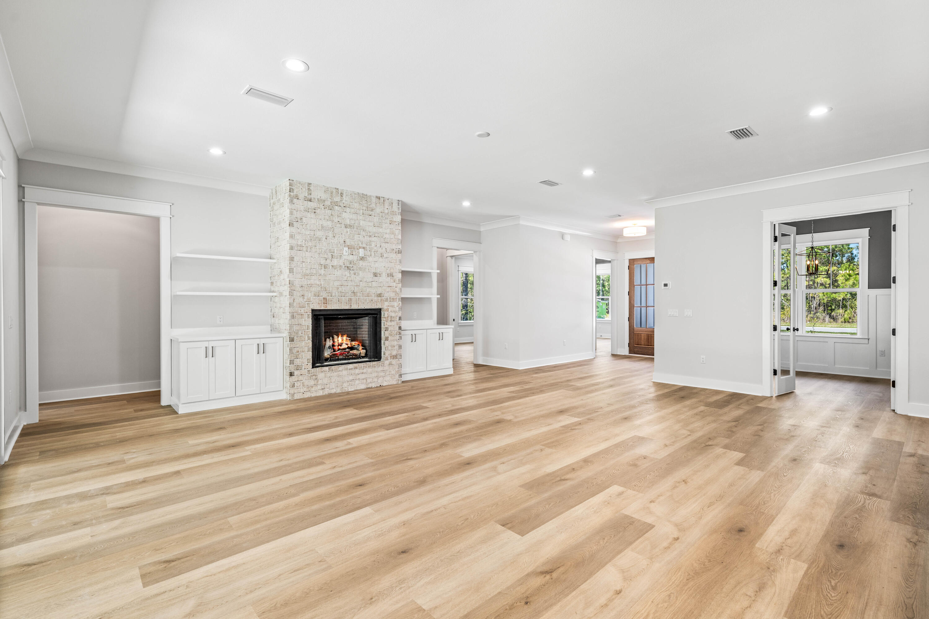 STEAMBOAT LANDING - Residential