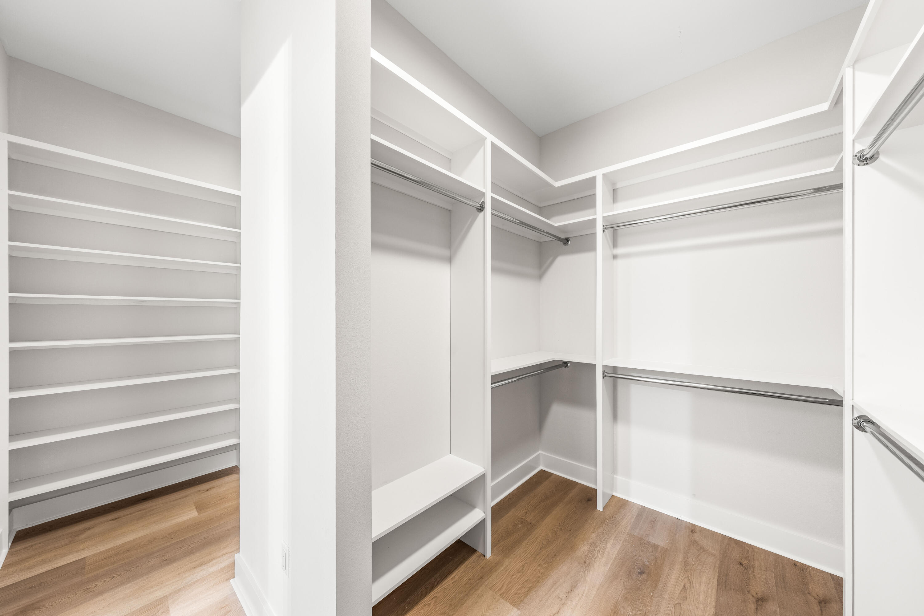 STEAMBOAT LANDING - Residential