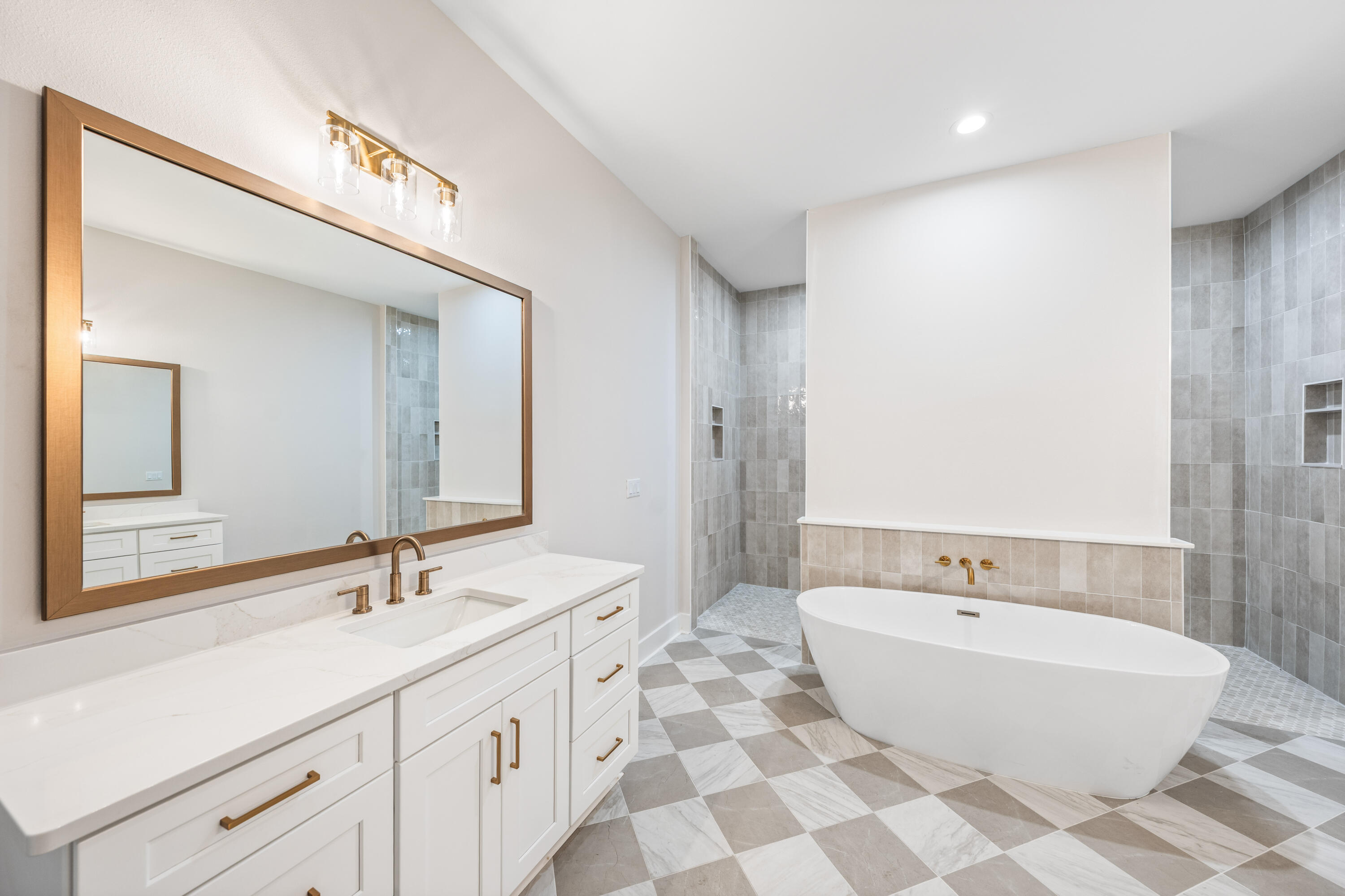 STEAMBOAT LANDING - Residential