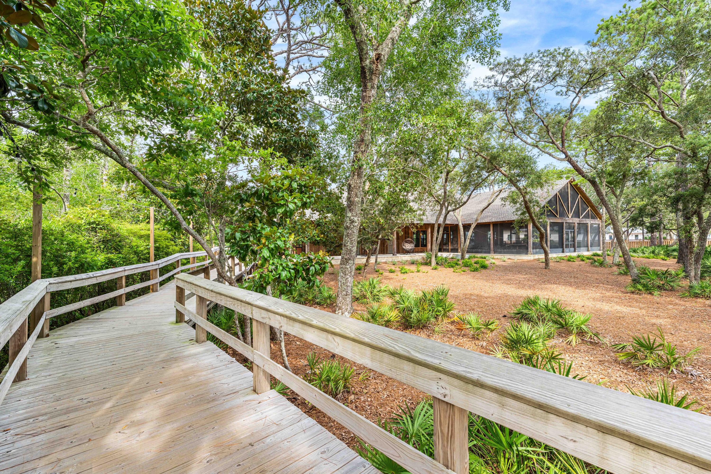 STEAMBOAT LANDING - Residential