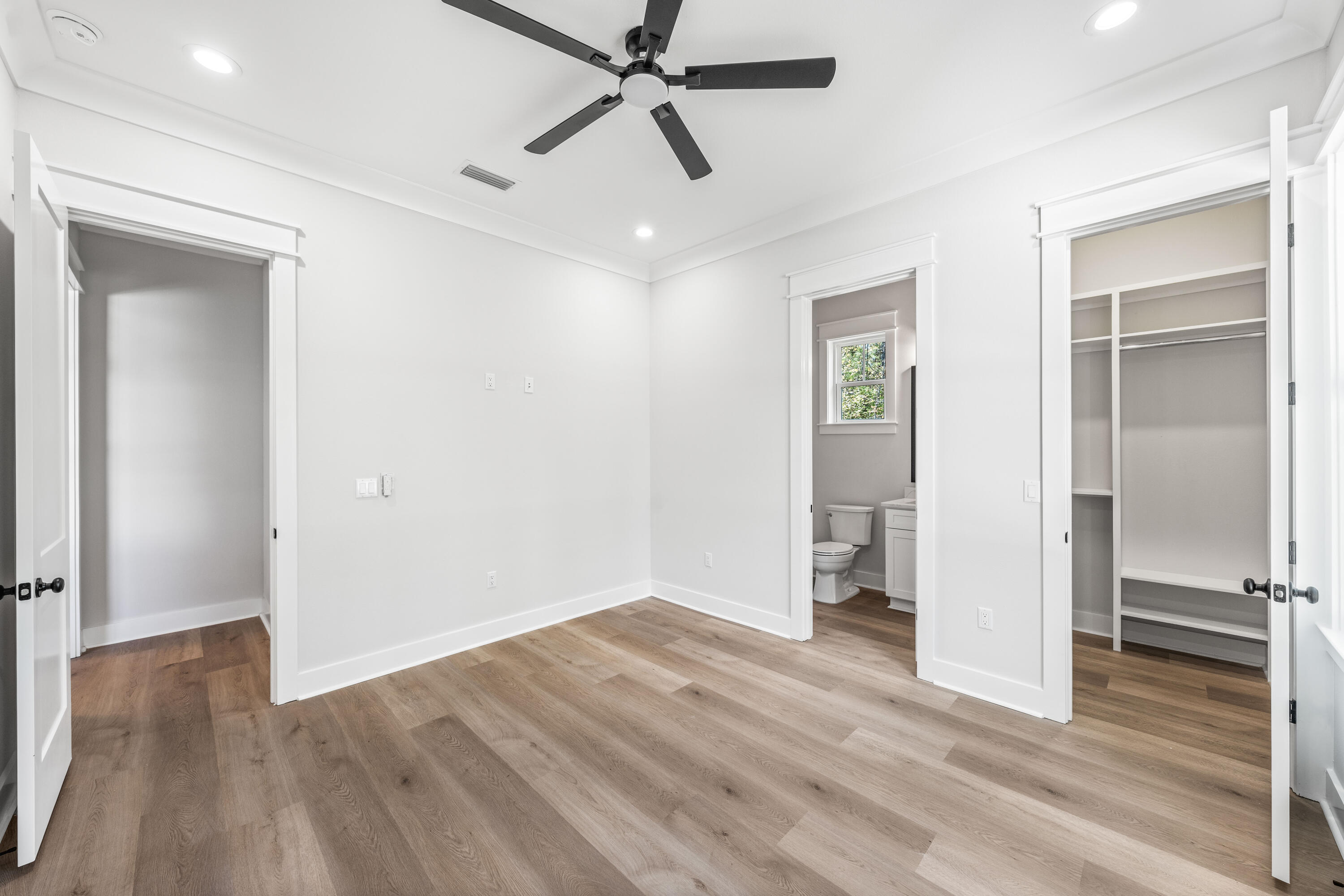 STEAMBOAT LANDING - Residential