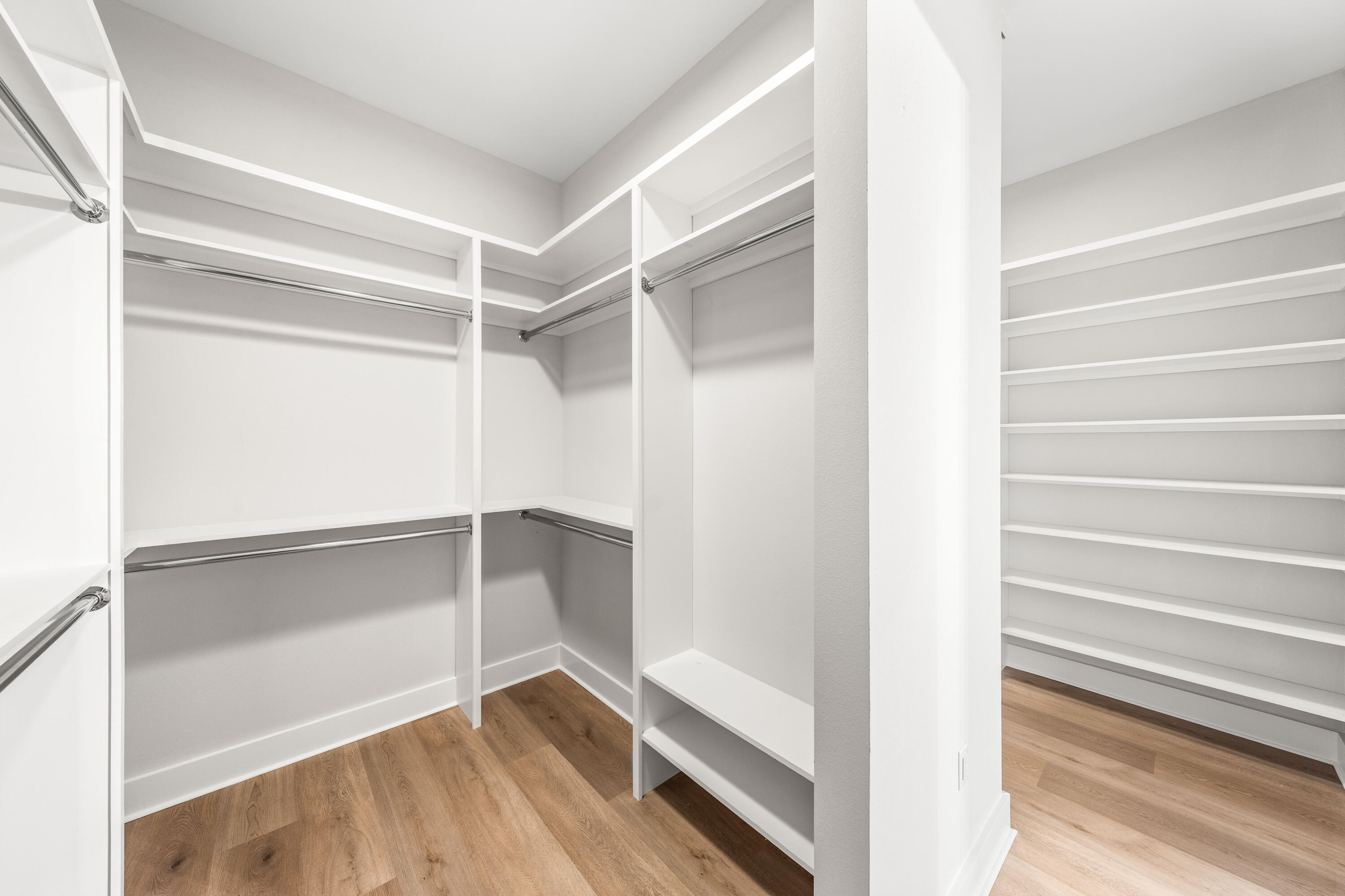 STEAMBOAT LANDING - Residential