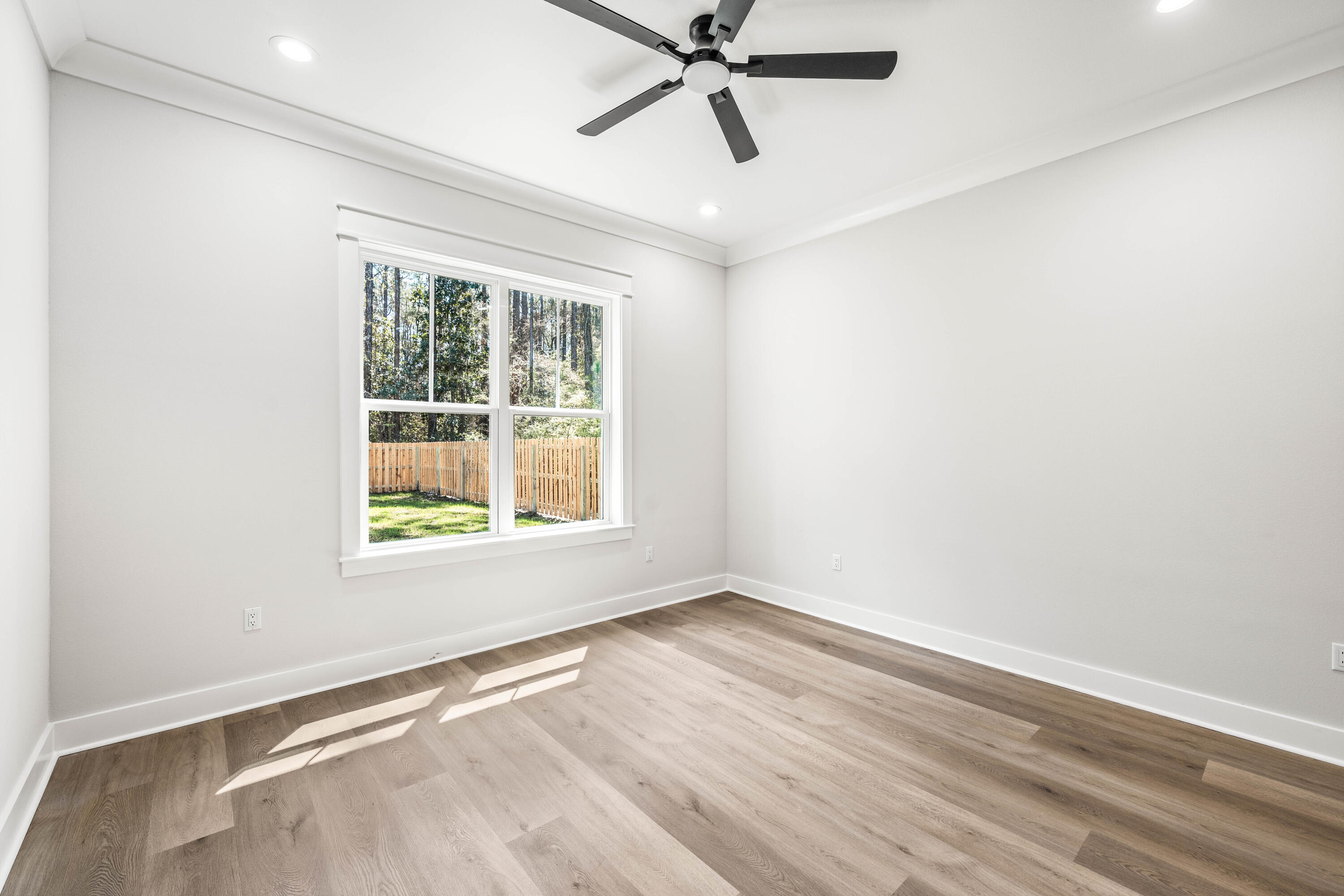 STEAMBOAT LANDING - Residential