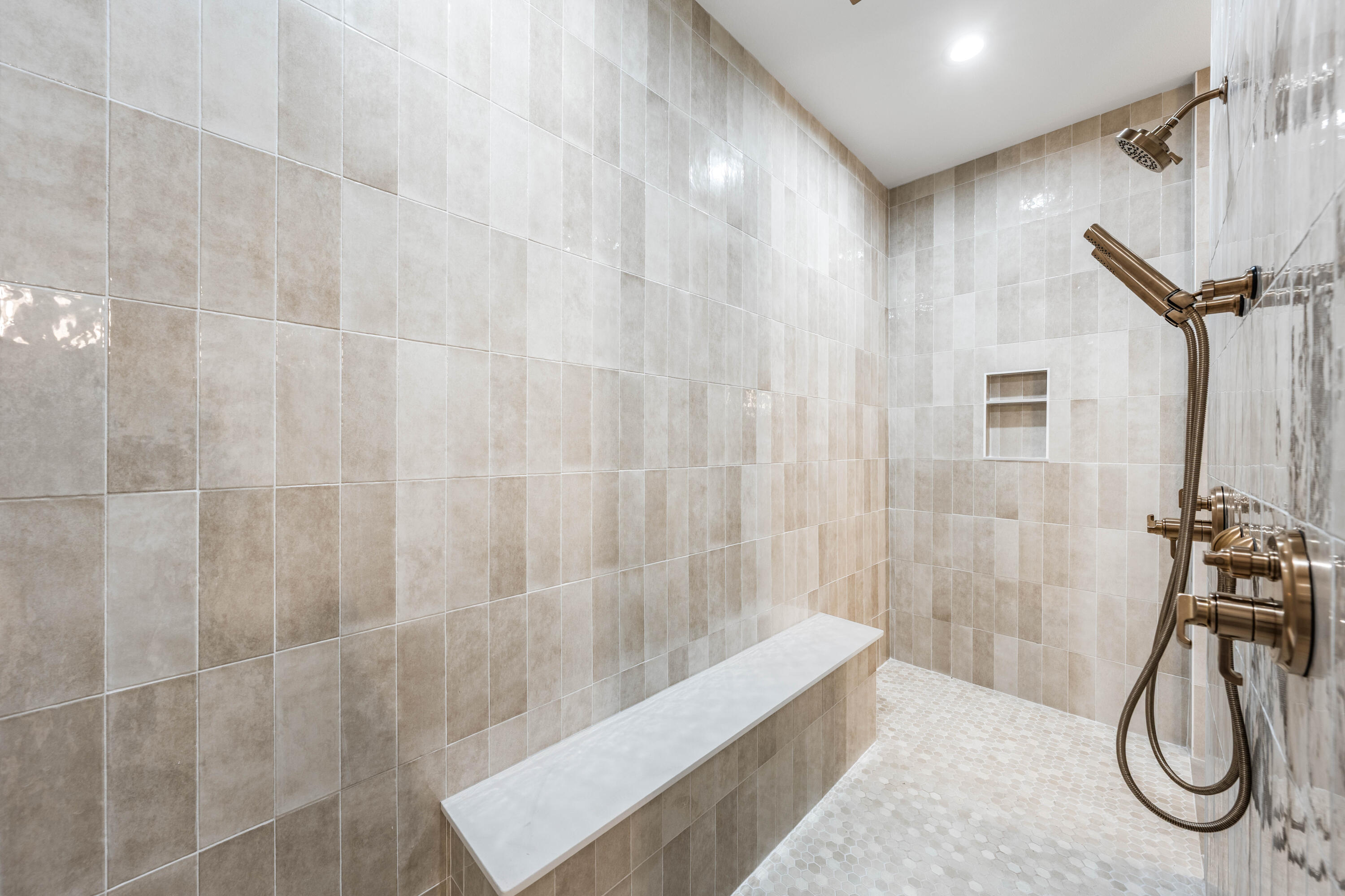 STEAMBOAT LANDING - Residential