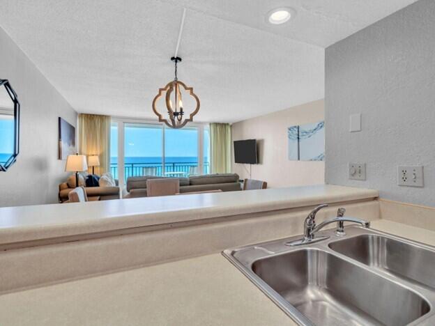 The Breakers of Fort Walton Beach - Residential