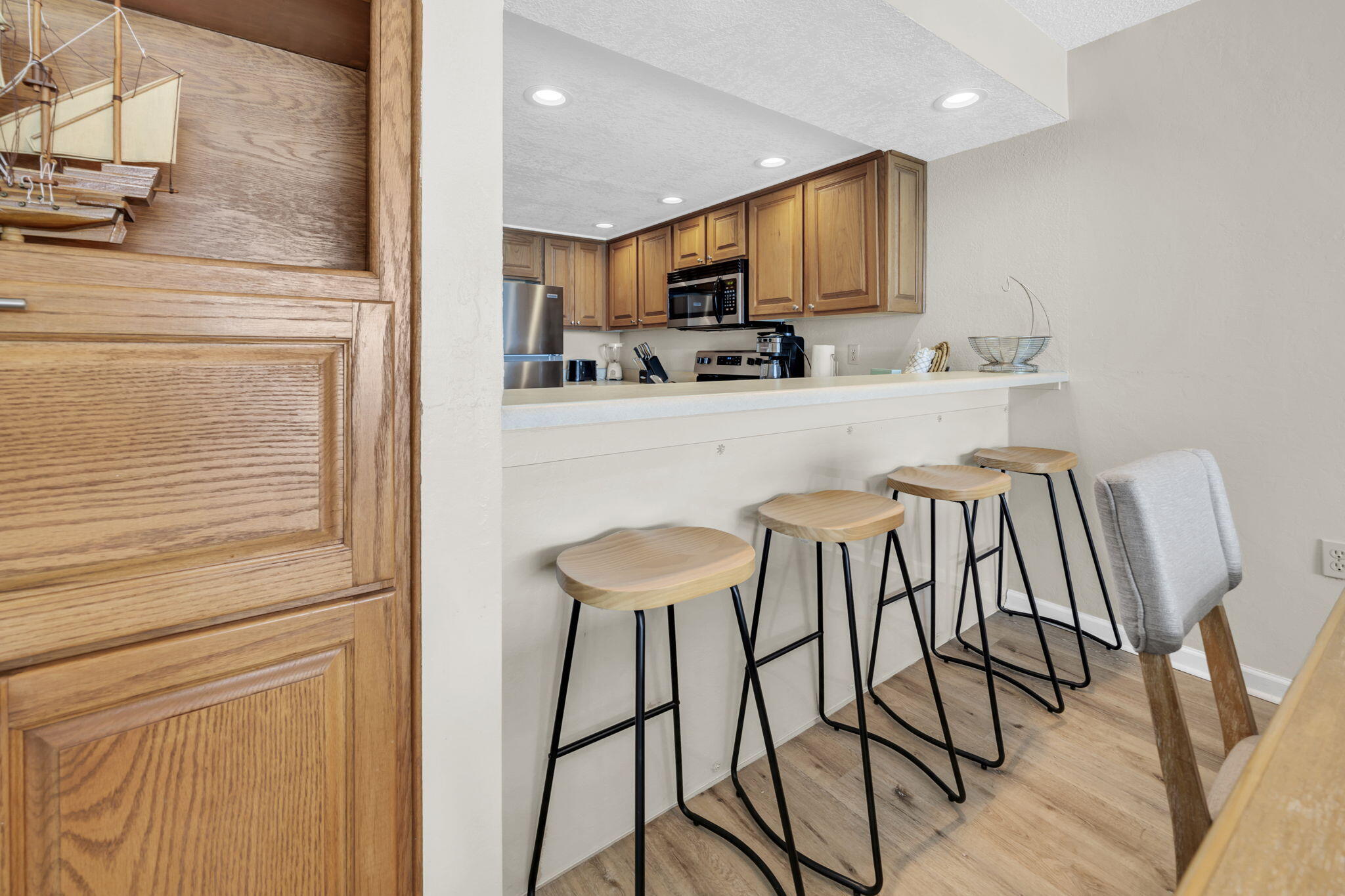 BREAKERS OF FWB PH 1 - Residential