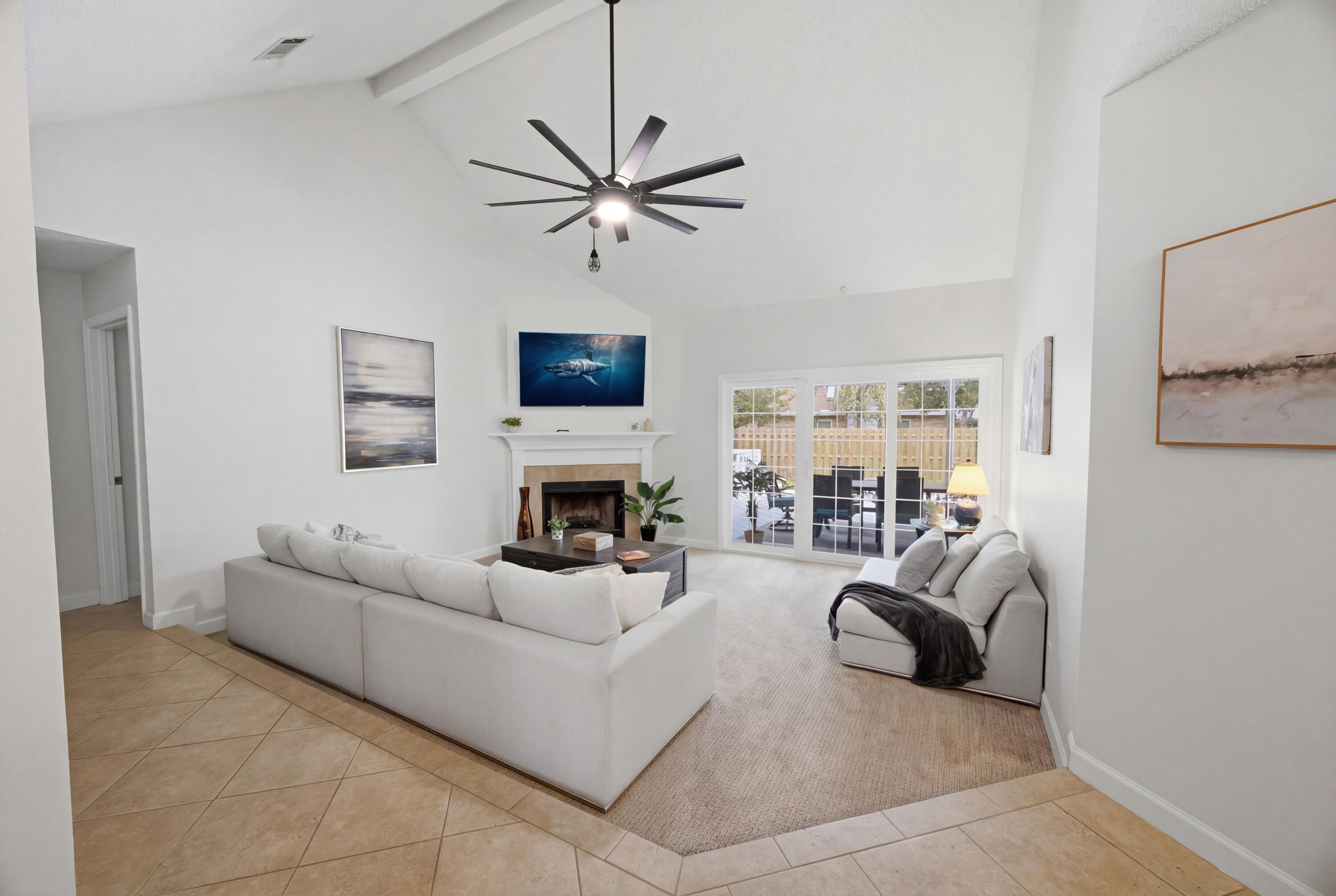 LAKE POINTE - Residential