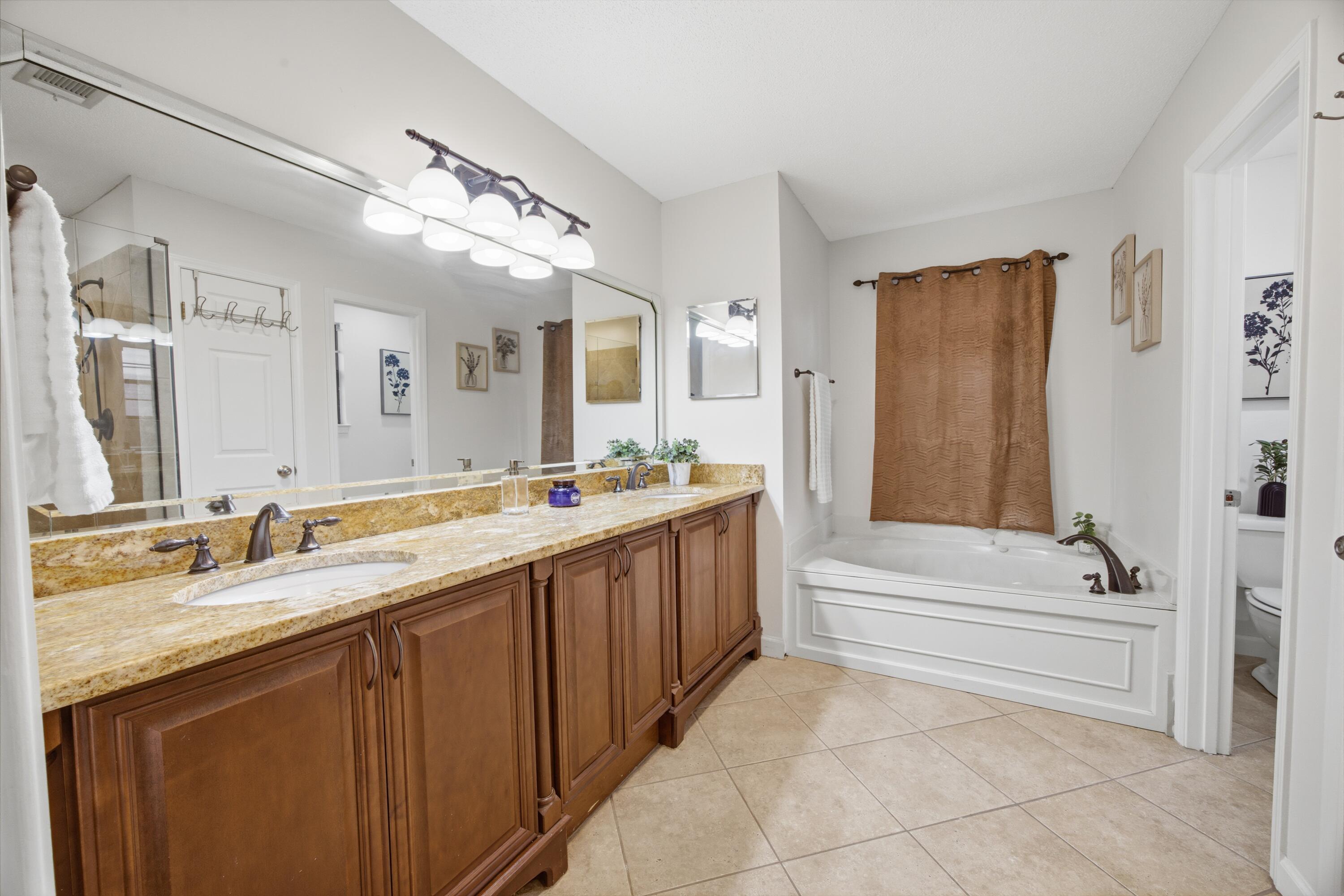 LAKE POINTE - Residential