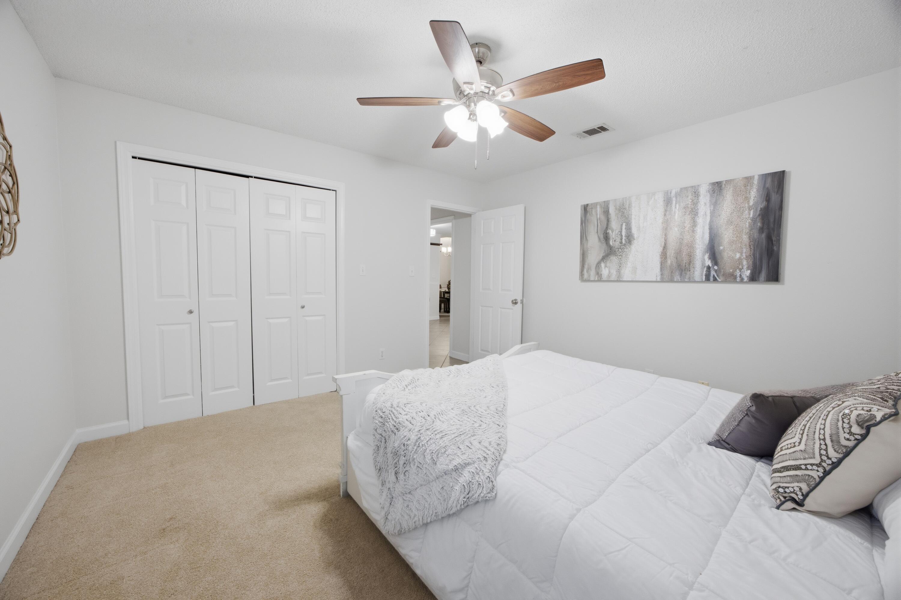 LAKE POINTE - Residential