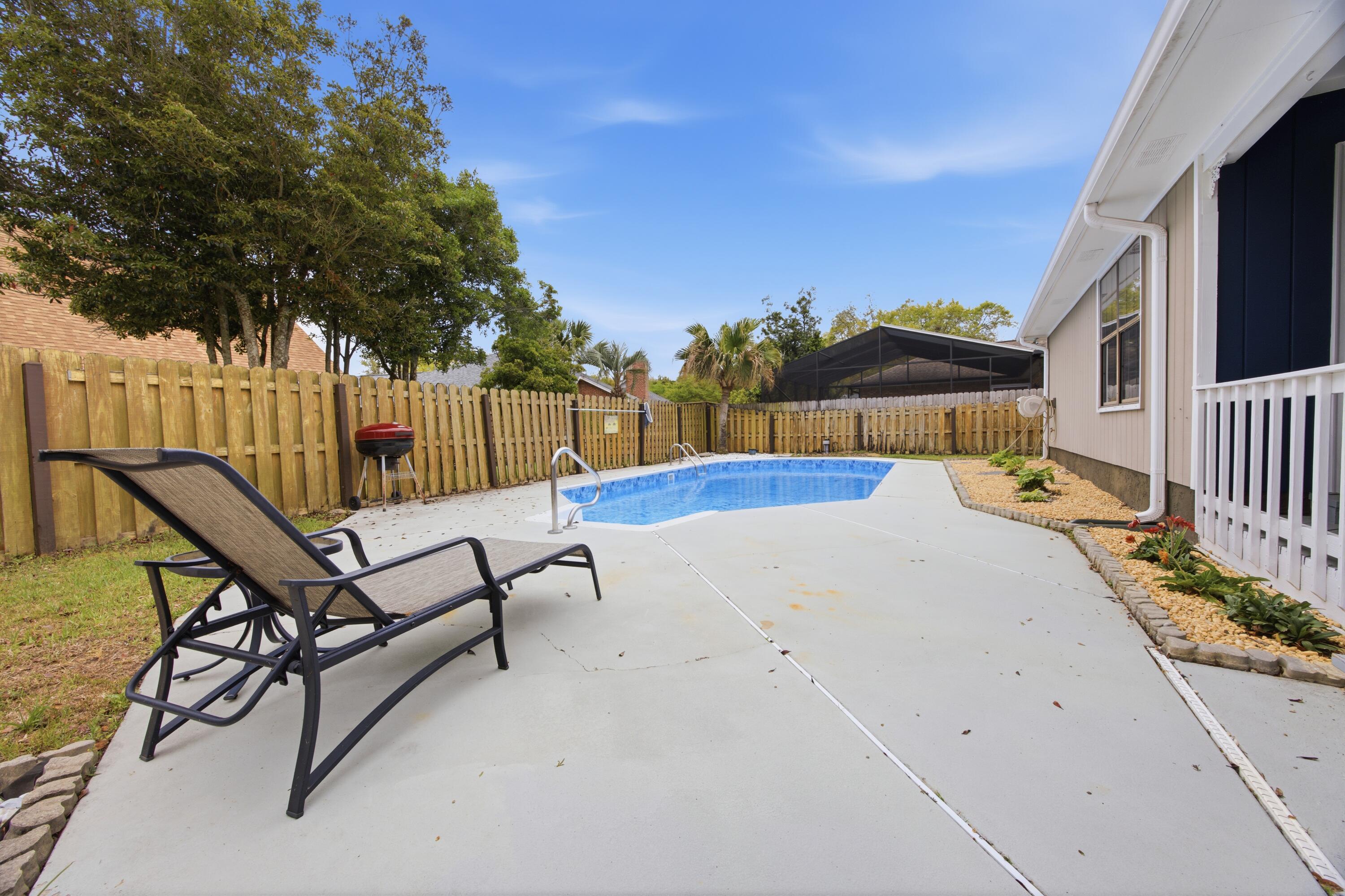 LAKE POINTE - Residential