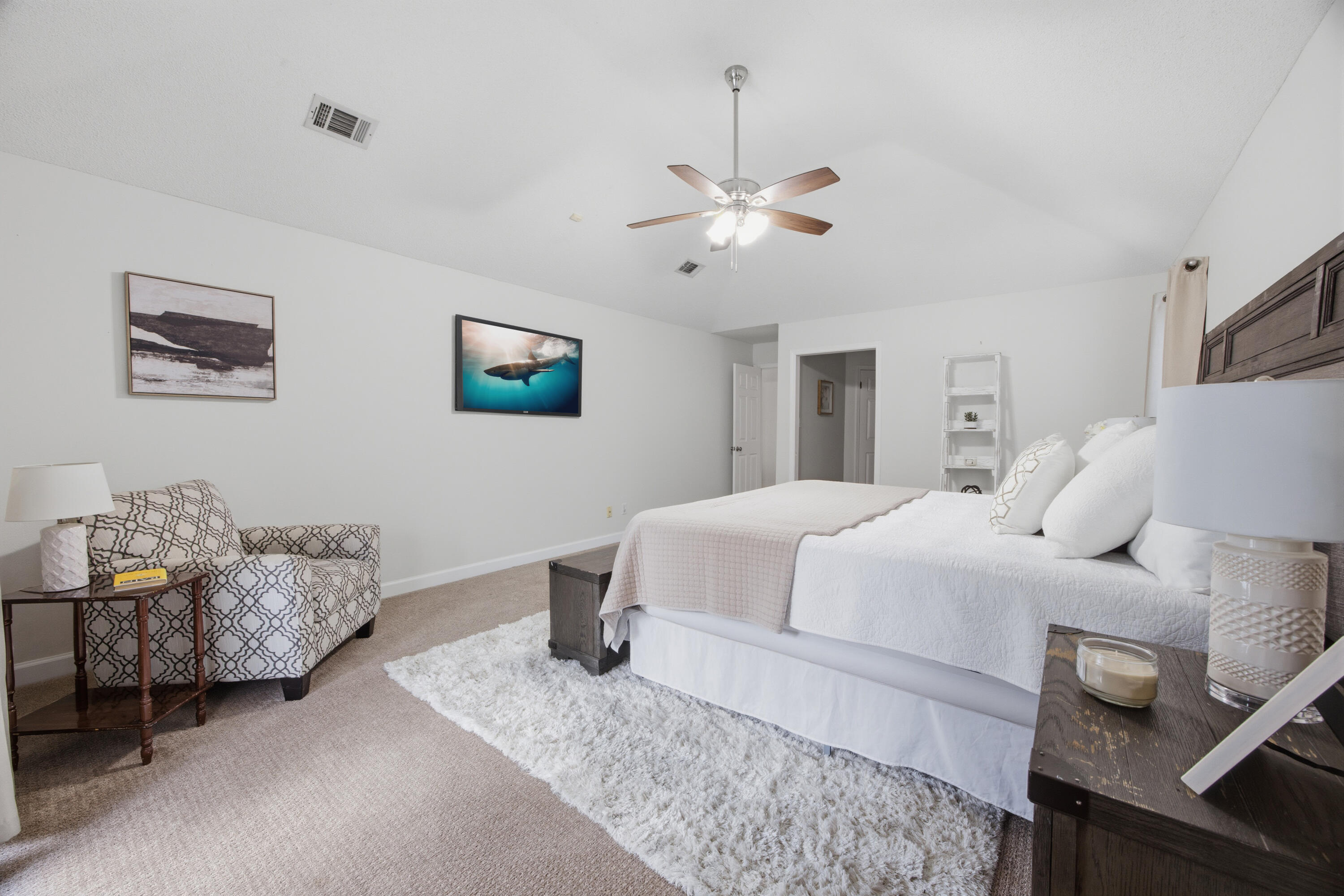 LAKE POINTE - Residential