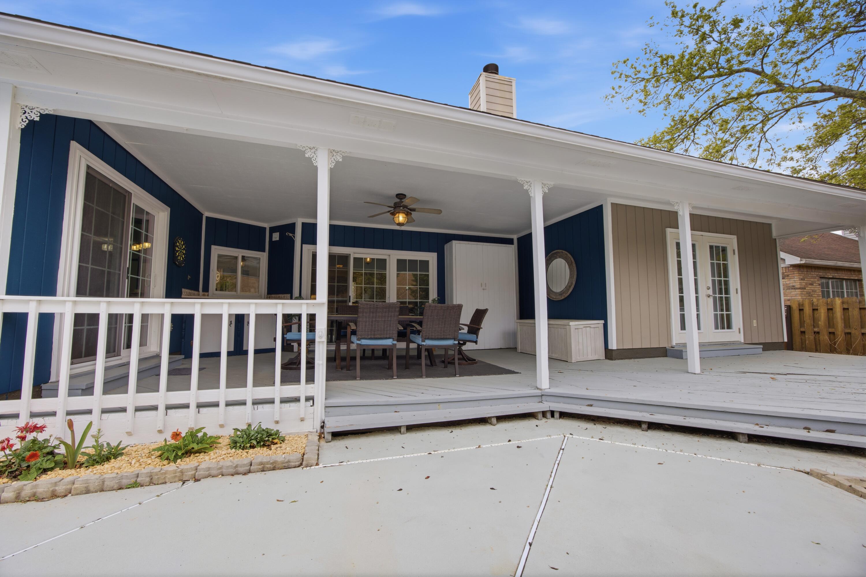 LAKE POINTE - Residential