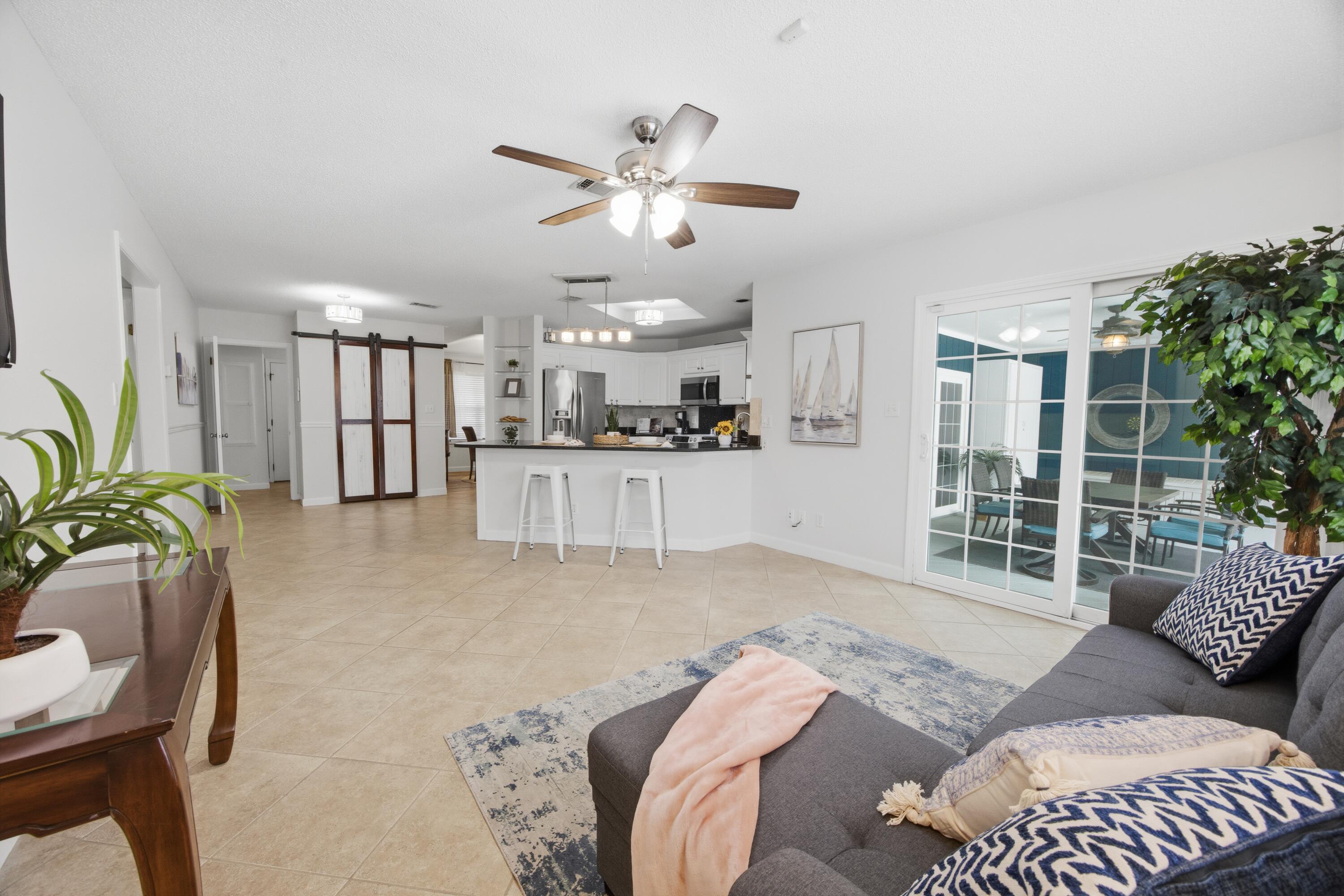 LAKE POINTE - Residential