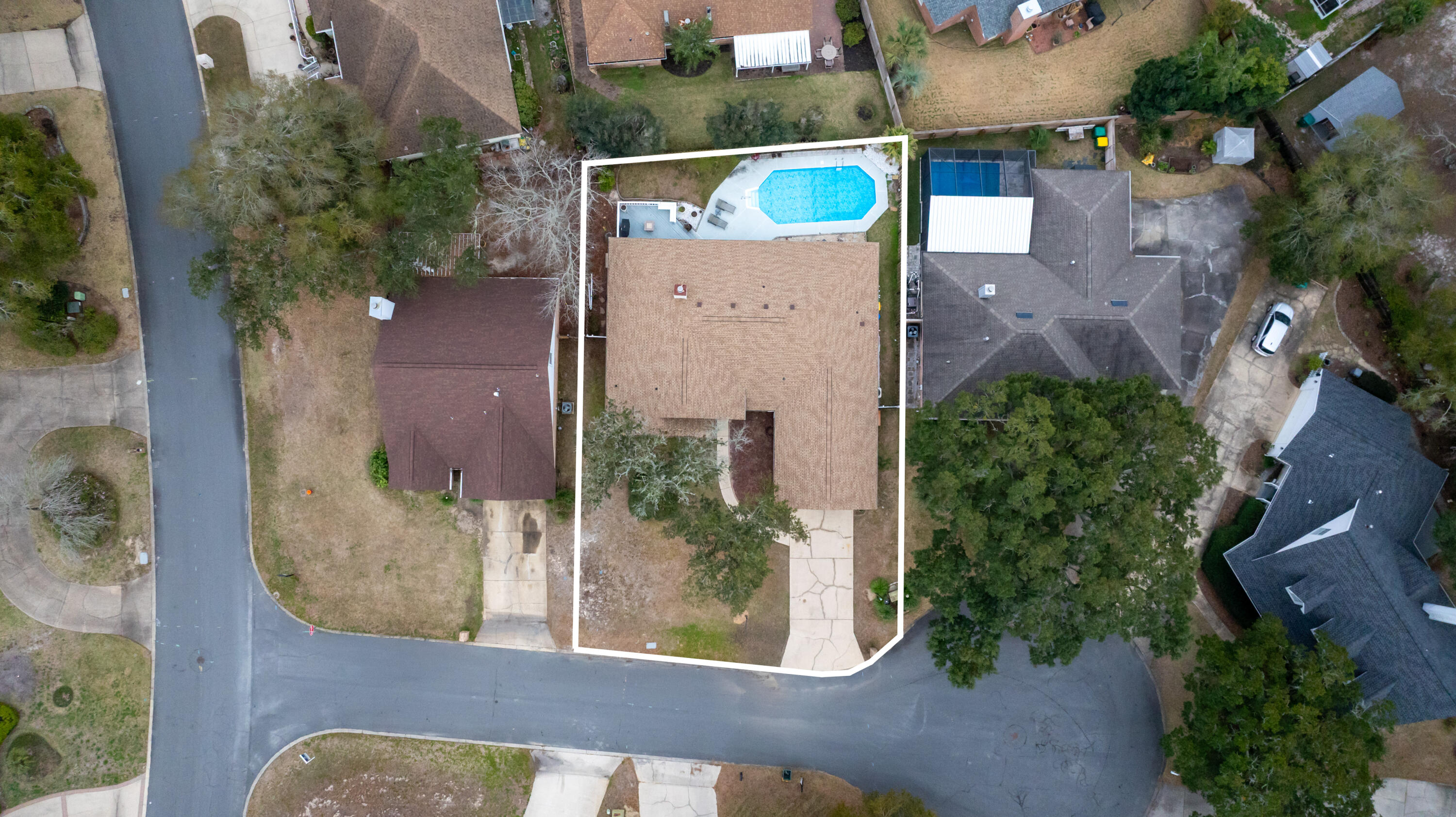 LAKE POINTE - Residential