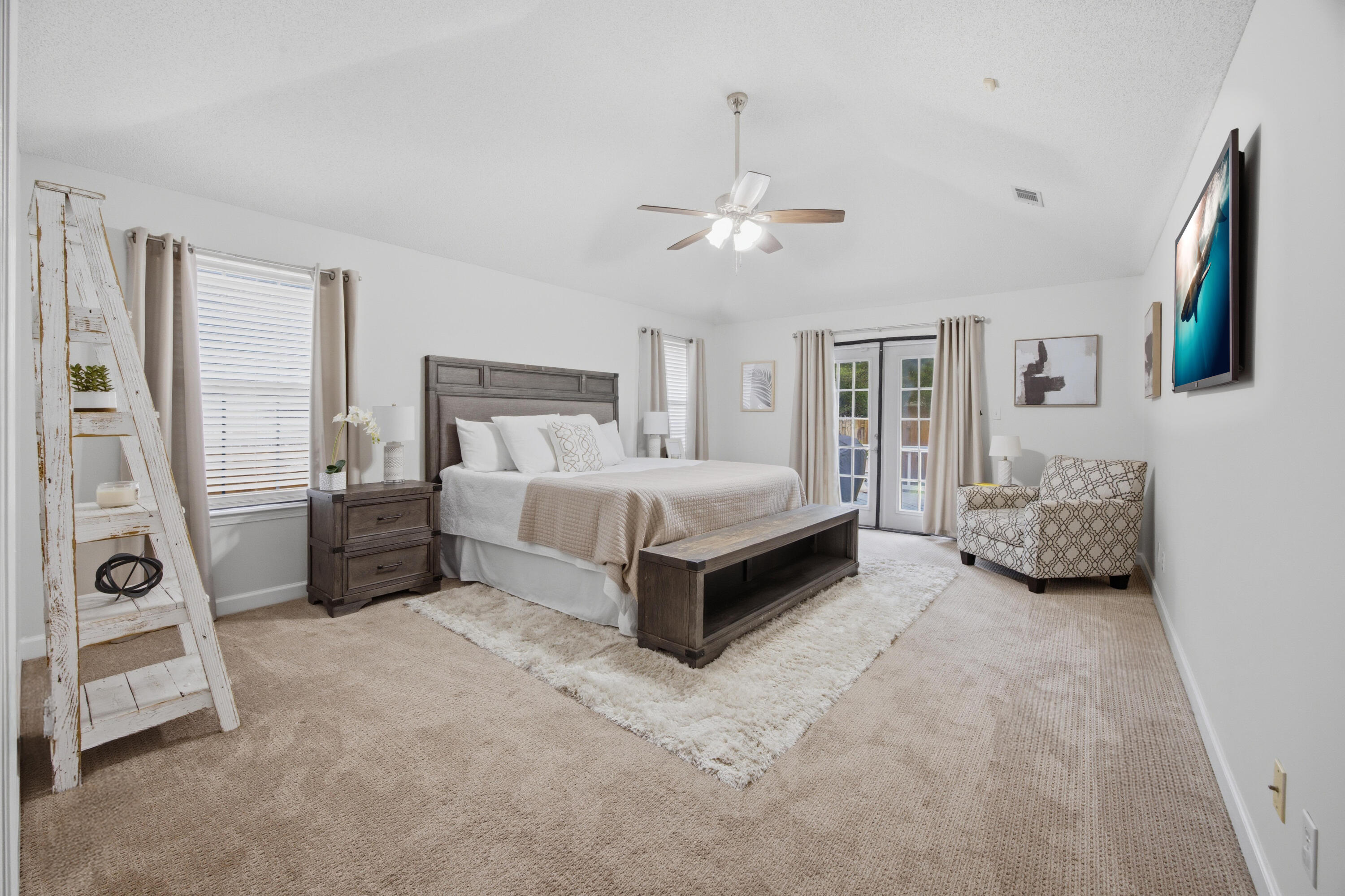 LAKE POINTE - Residential