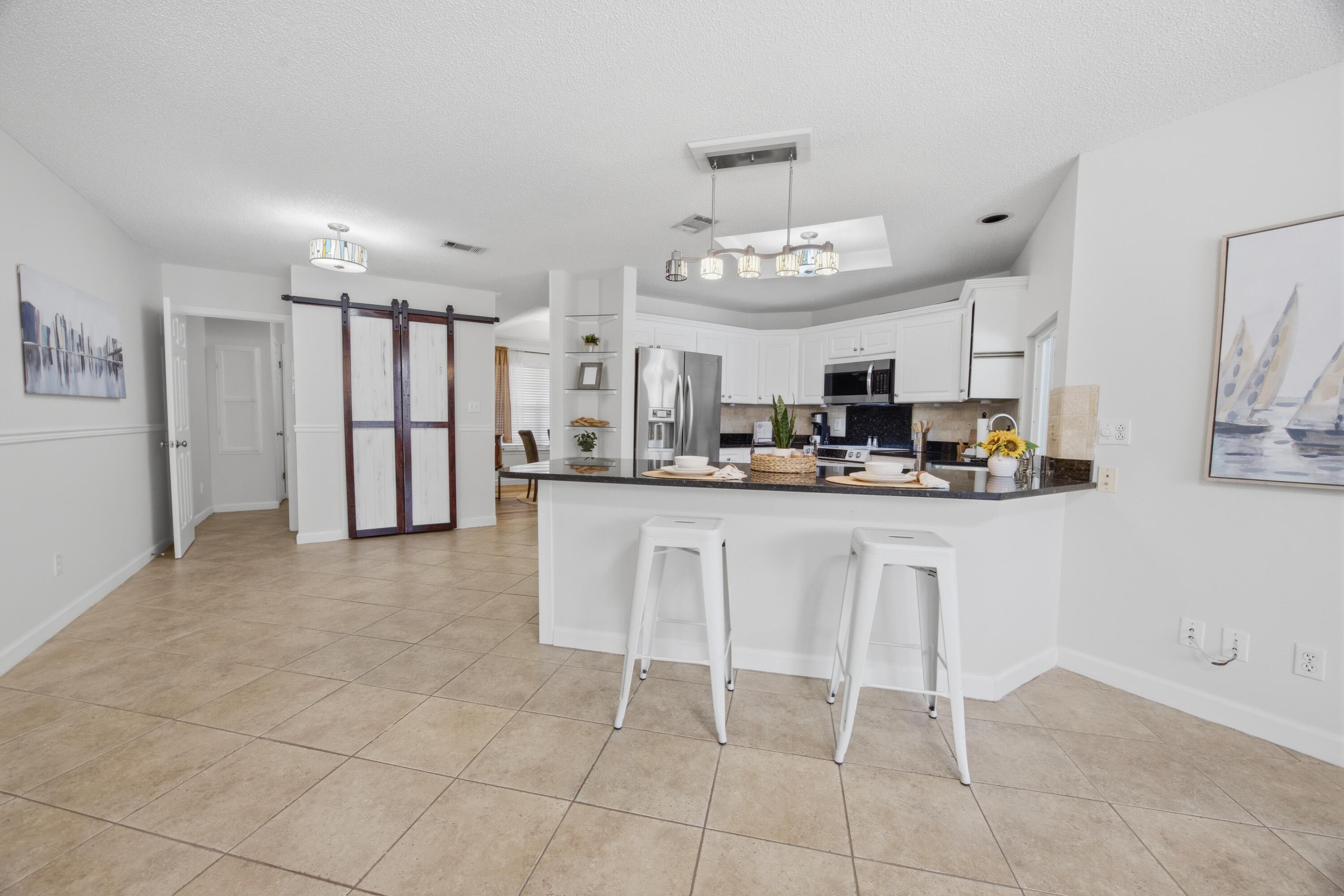 LAKE POINTE - Residential