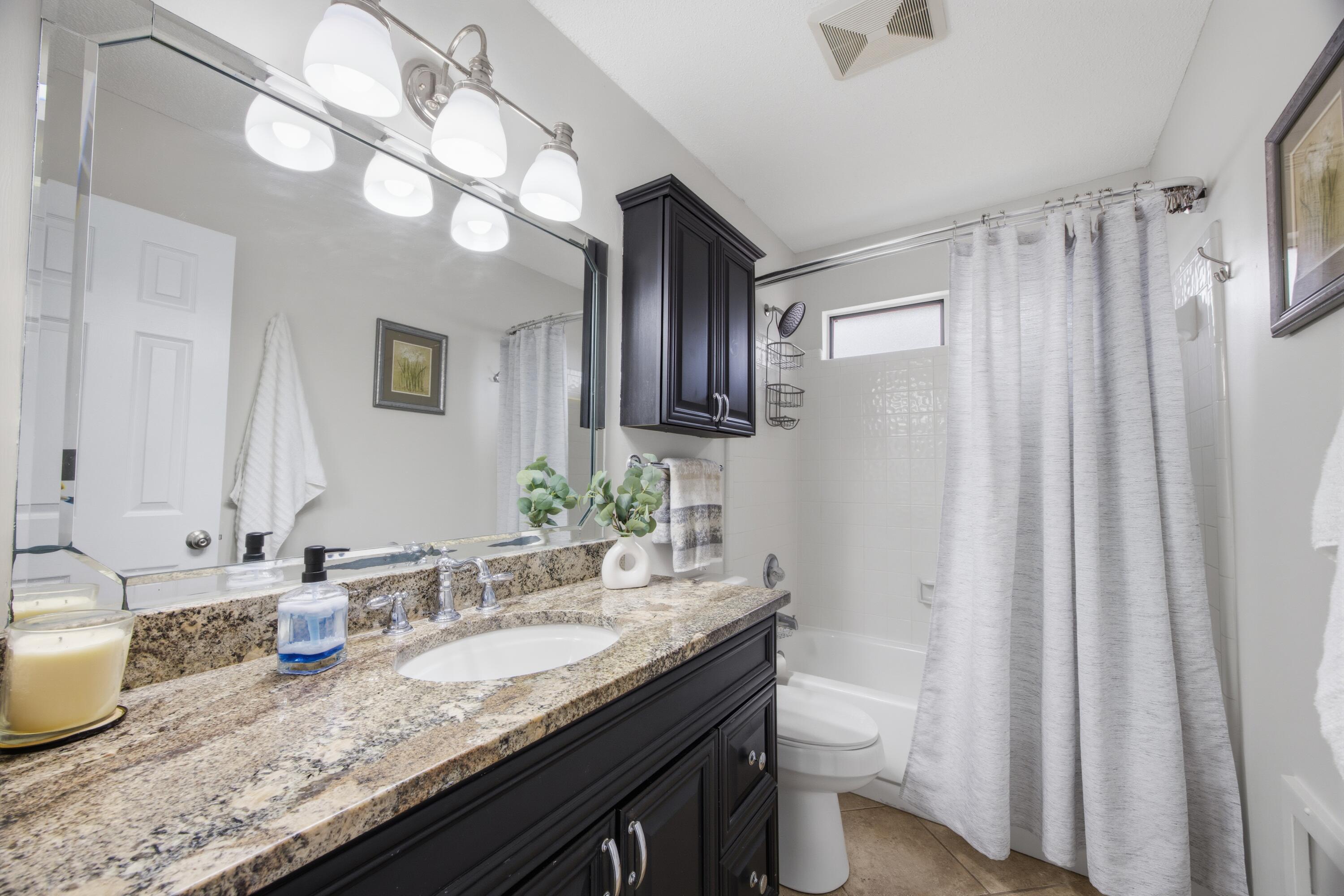 LAKE POINTE - Residential