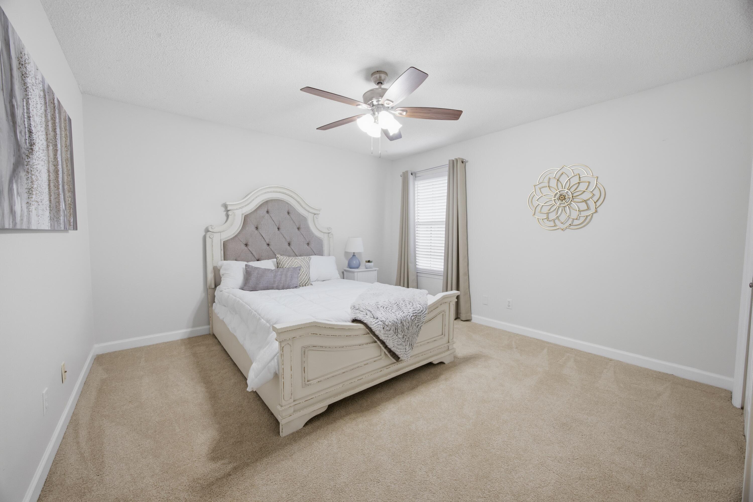 LAKE POINTE - Residential