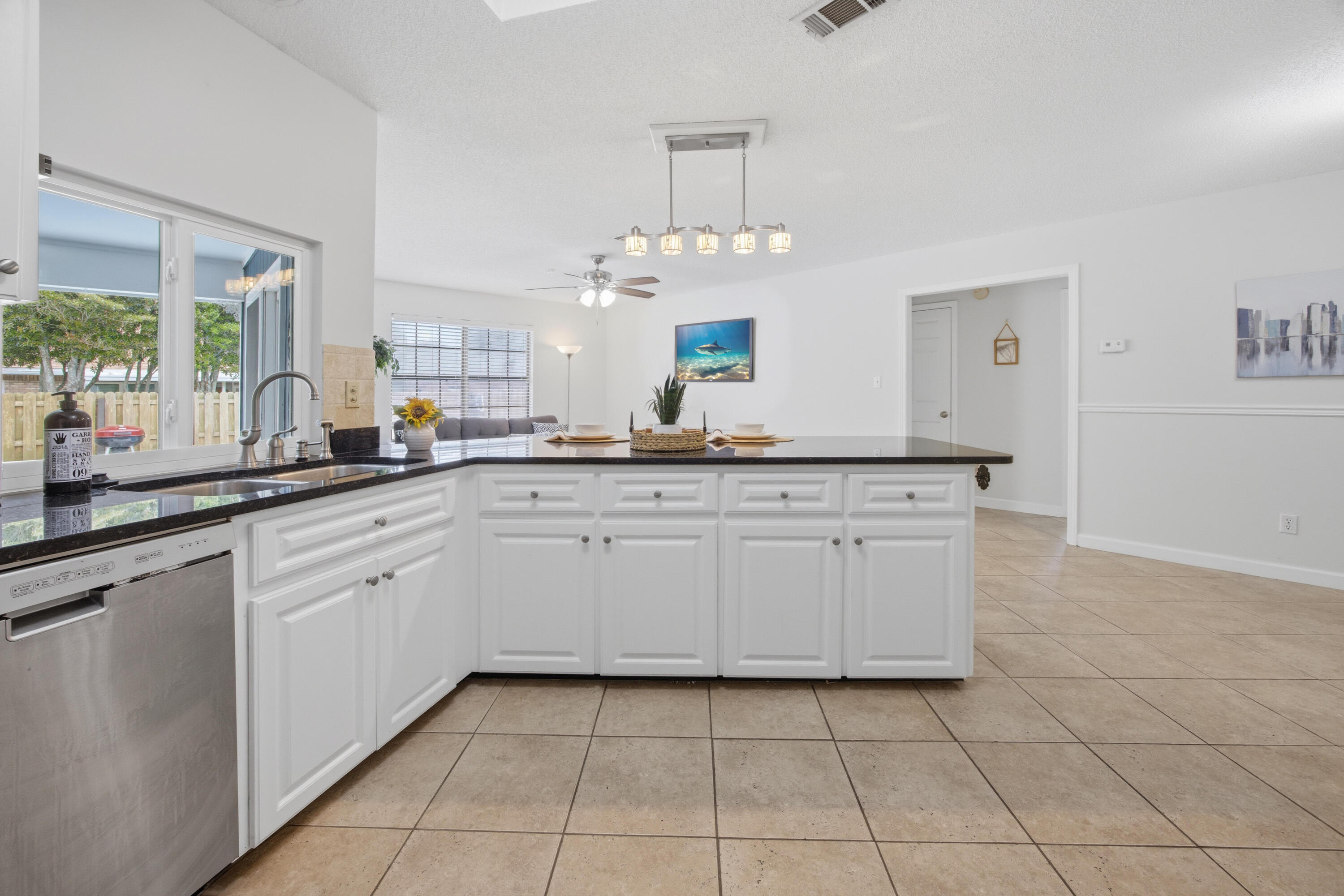 LAKE POINTE - Residential