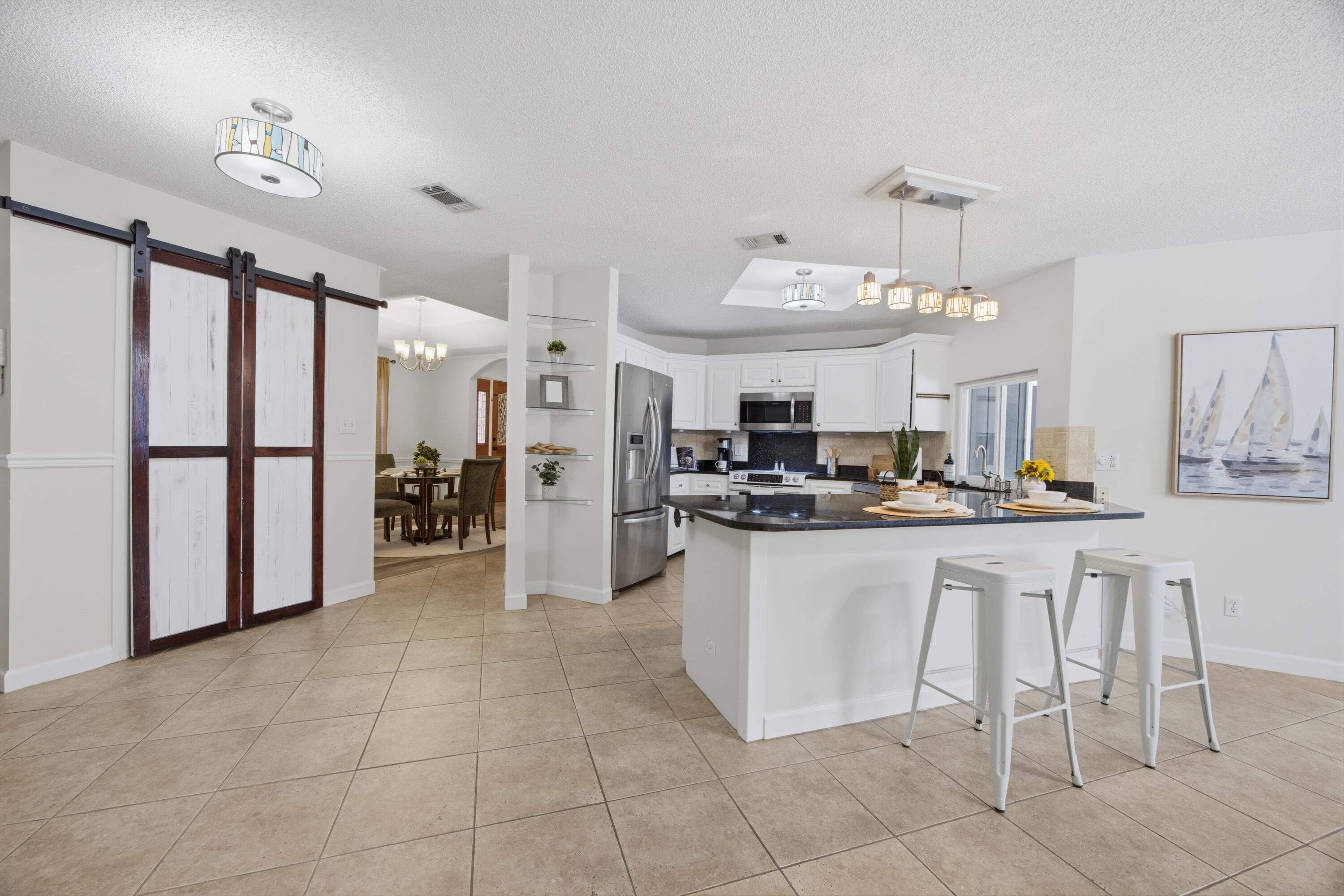 LAKE POINTE - Residential