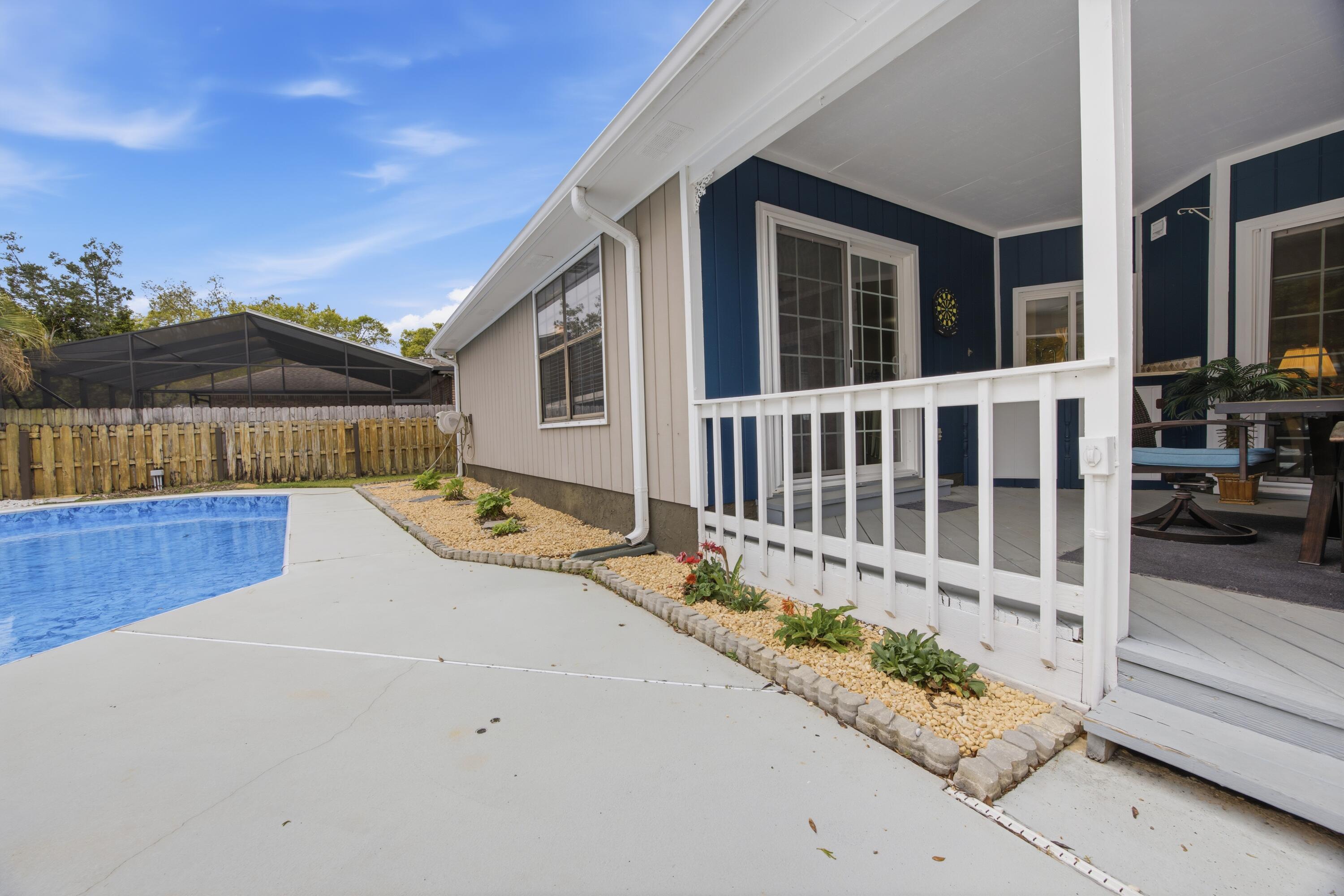 LAKE POINTE - Residential