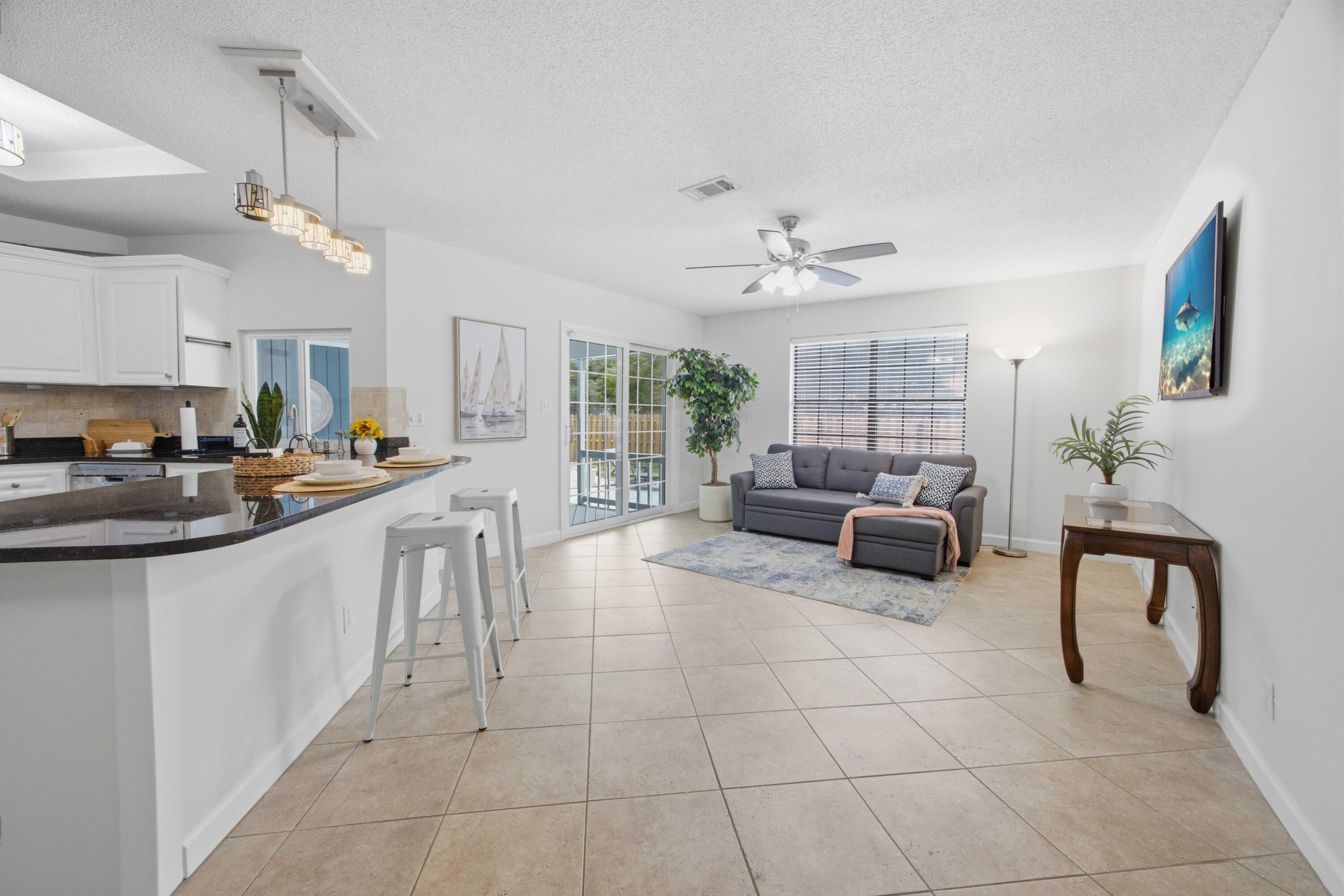 LAKE POINTE - Residential