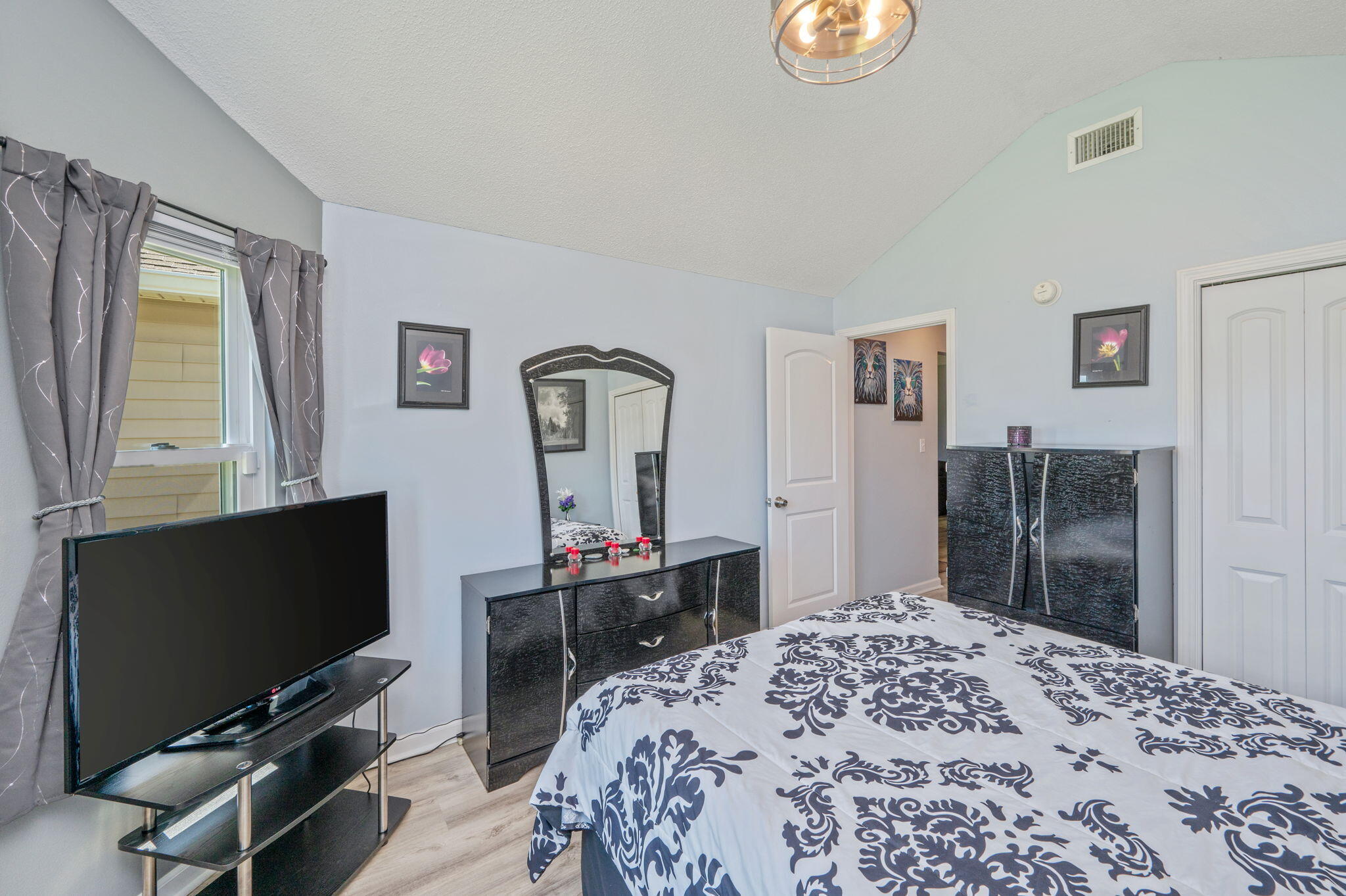 CEDAR HEIGHTS S/D - Residential