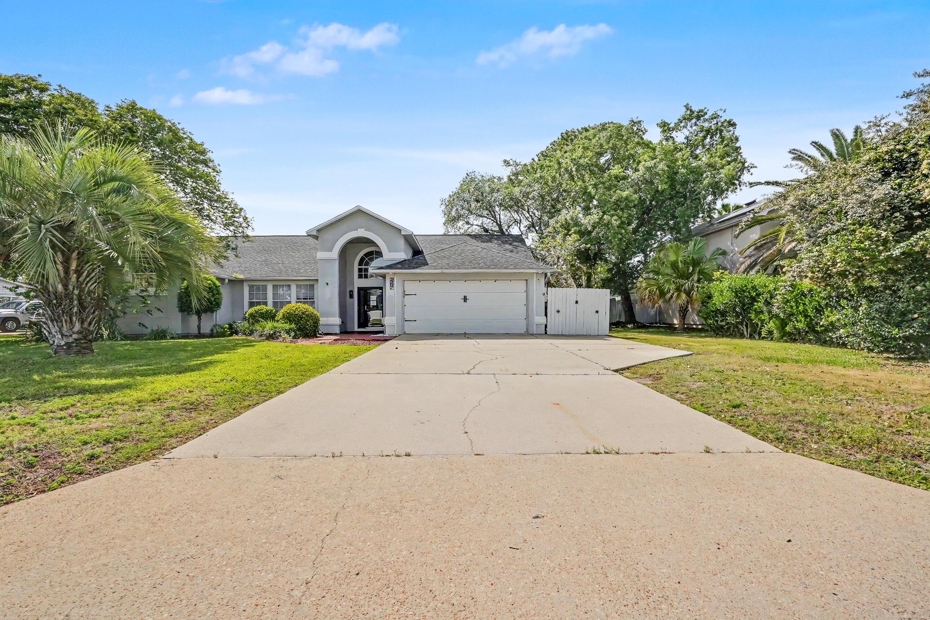 TIGER POINT VILLAGE 1 - 3 - Residential