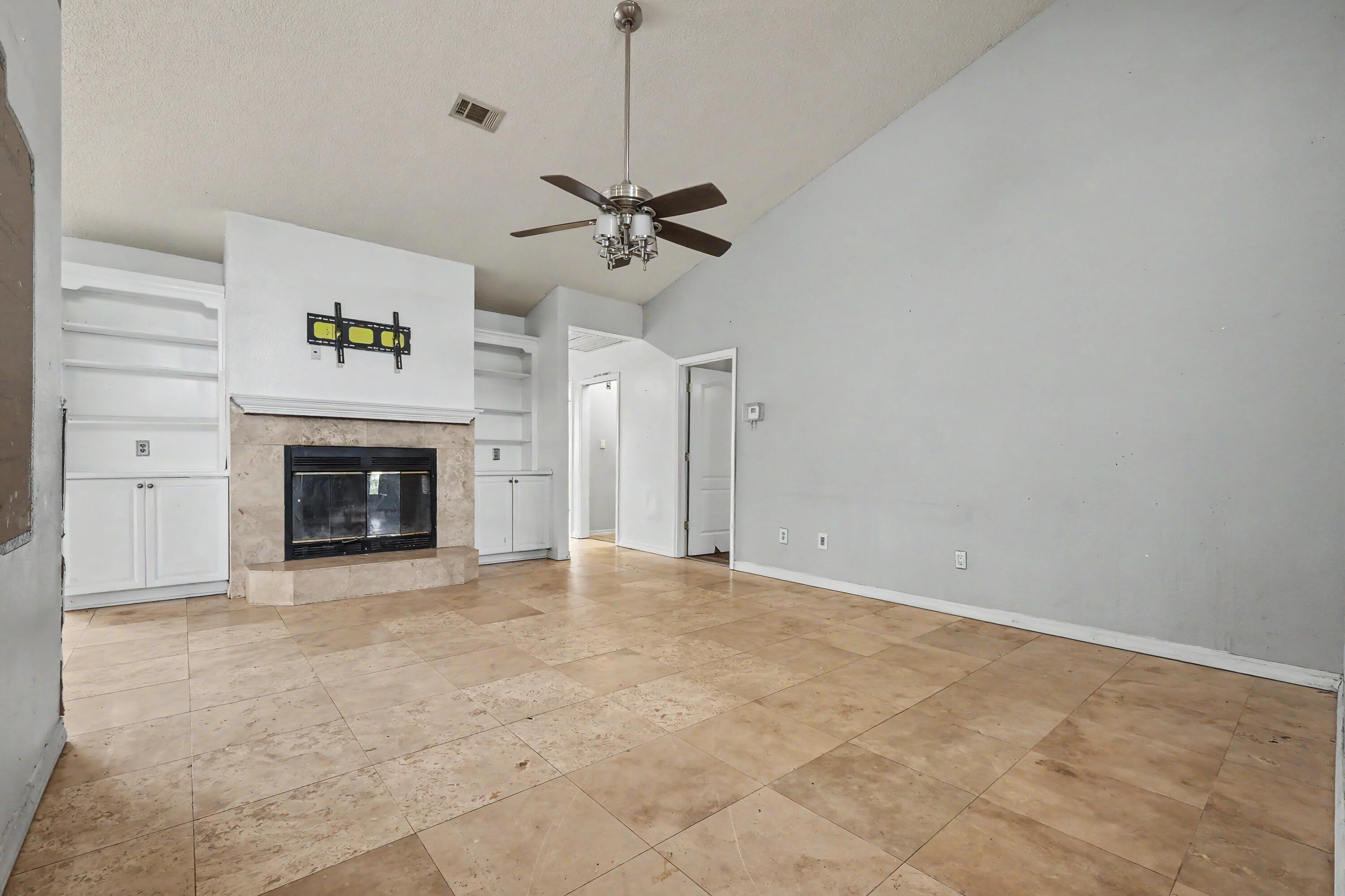 TIGER POINT VILLAGE 1 - 3 - Residential