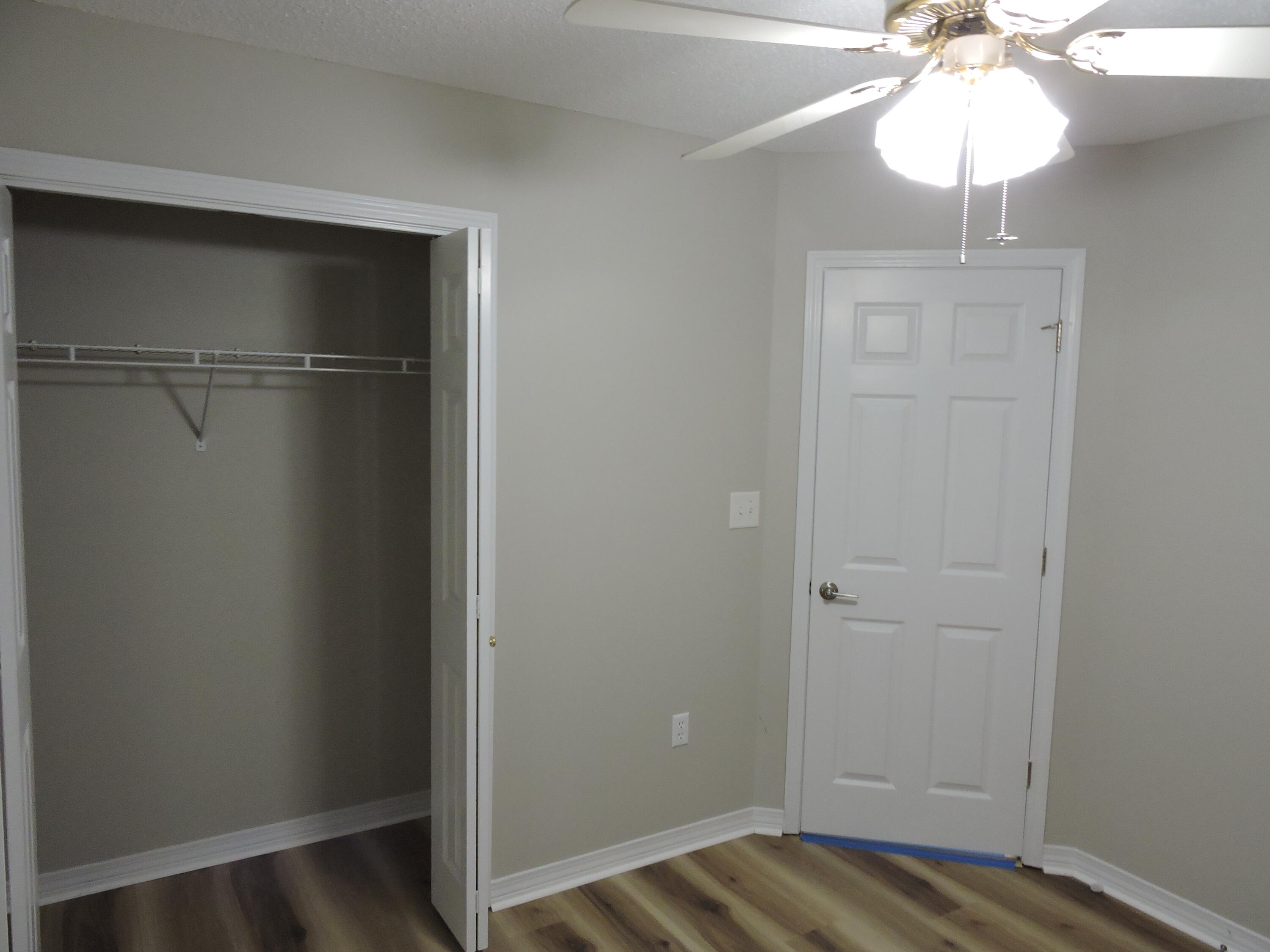 PINNACLE POINT - Residential Lease