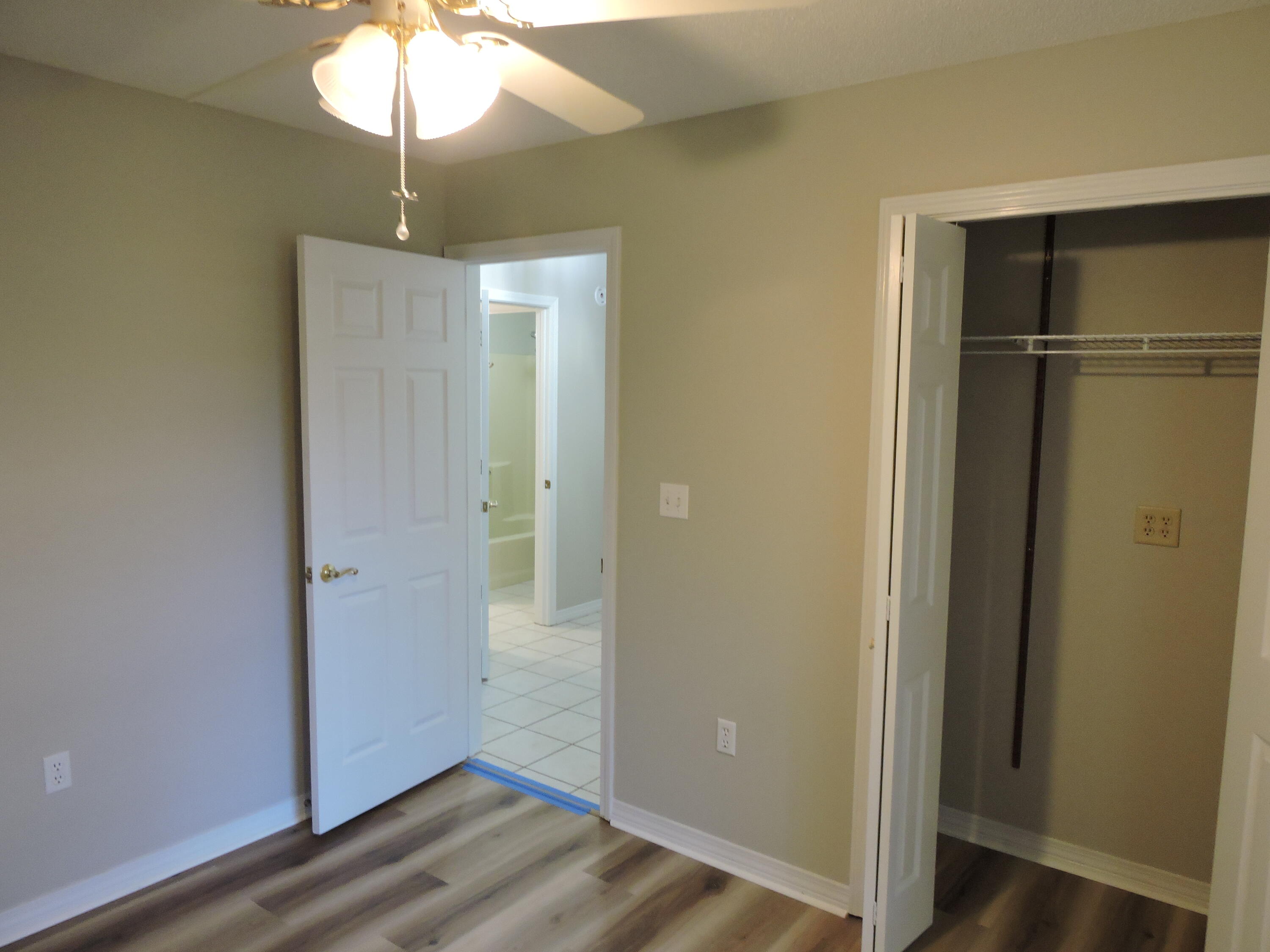 PINNACLE POINT - Residential Lease