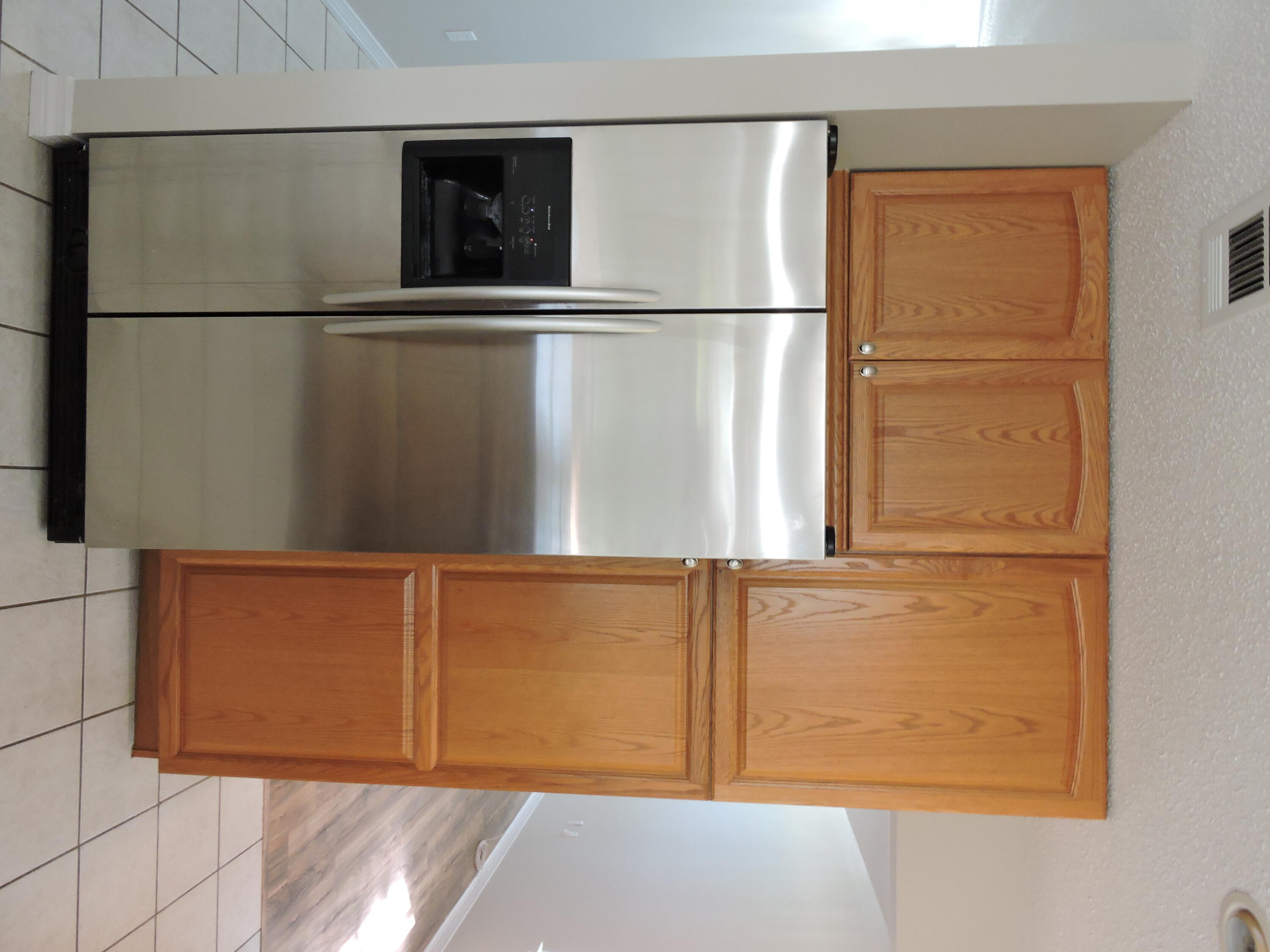 PINNACLE POINT - Residential Lease