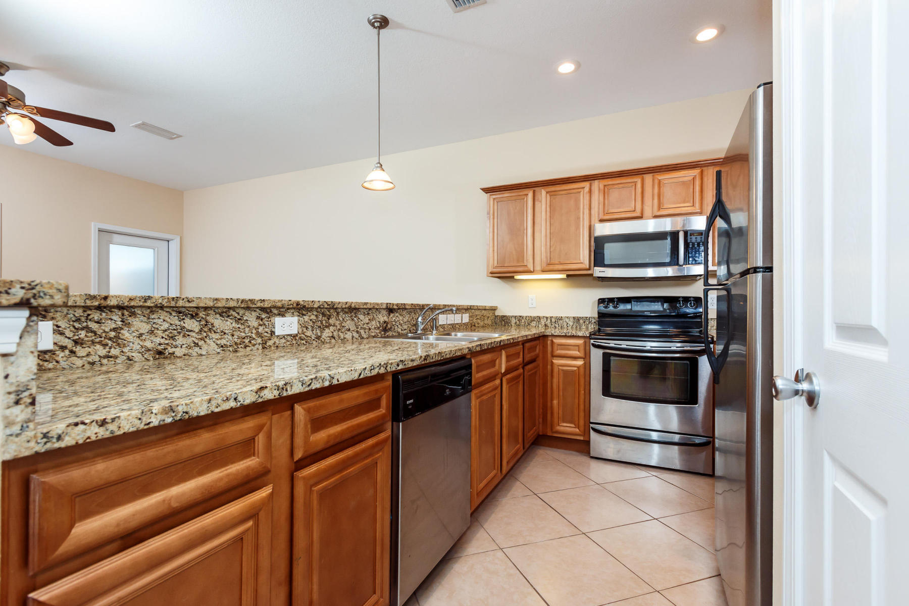 FAIRVIEW HEIGHTS - Residential Lease