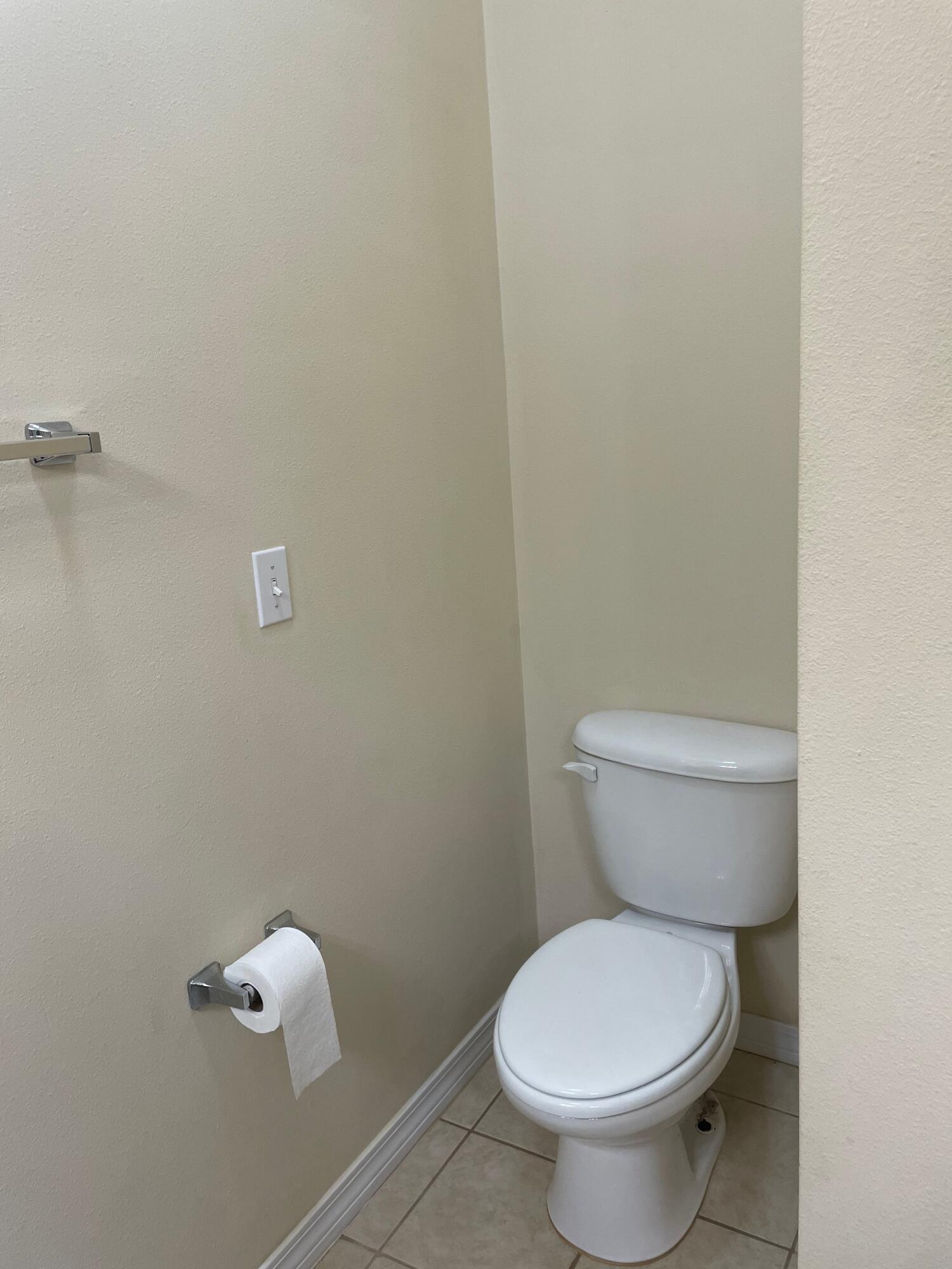 FAIRVIEW HEIGHTS - Residential Lease