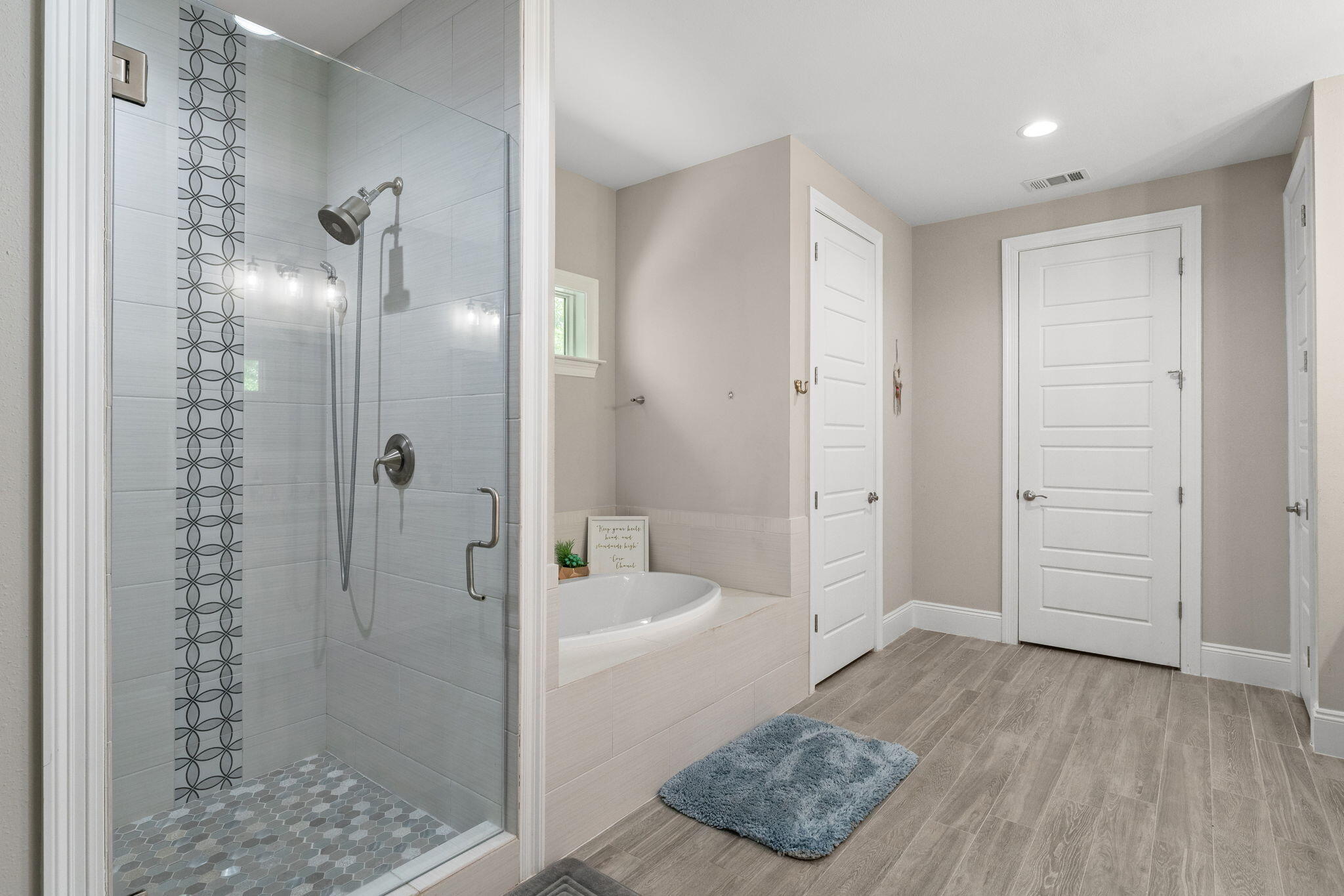 BEAR CREEK - Residential Lease