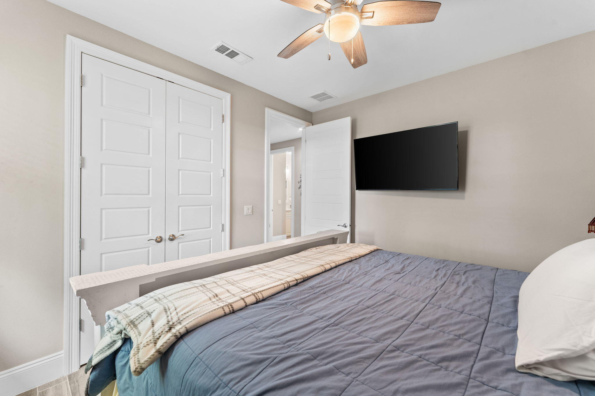 BEAR CREEK - Residential Lease