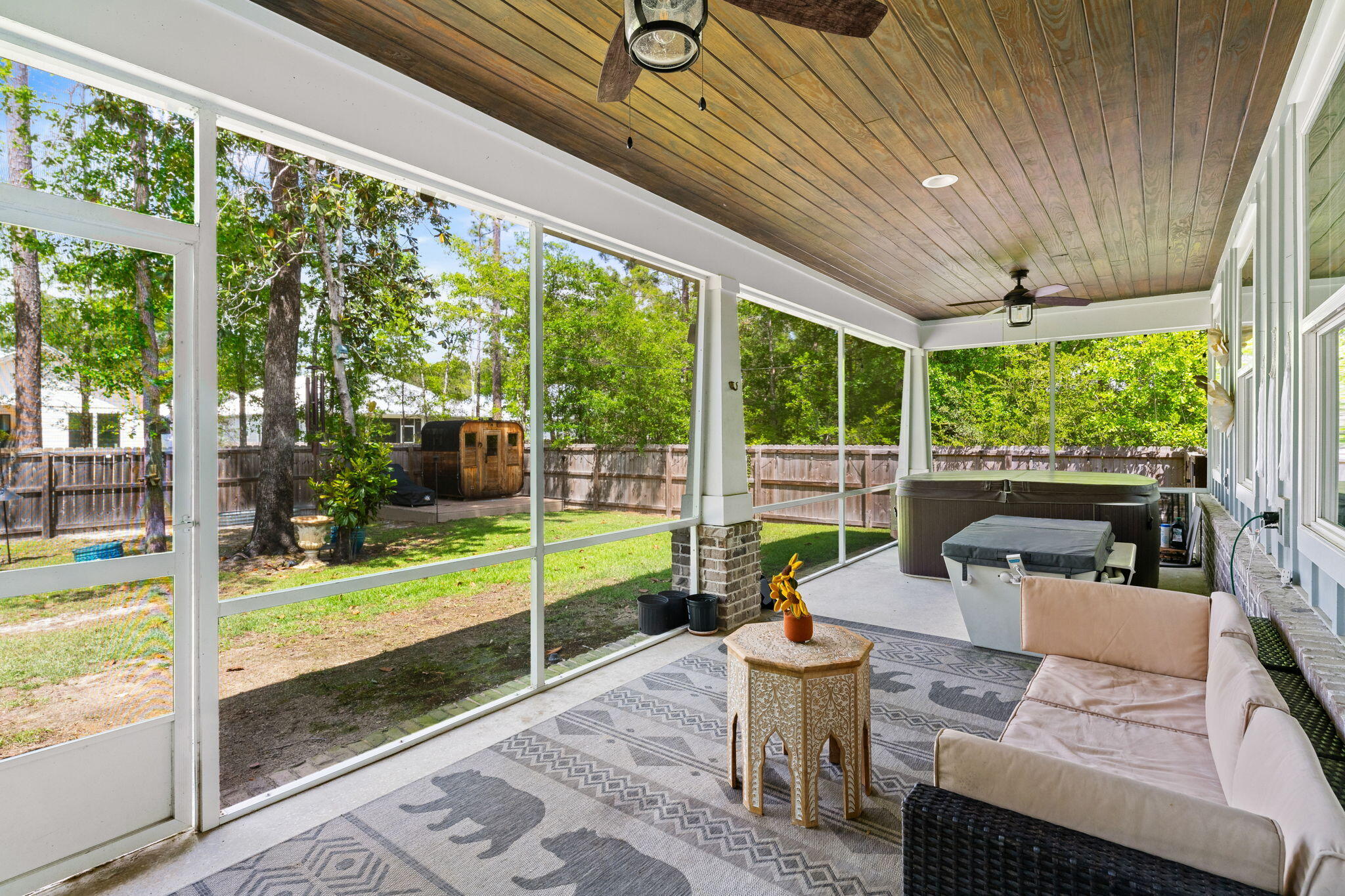 BEAR CREEK - Residential Lease