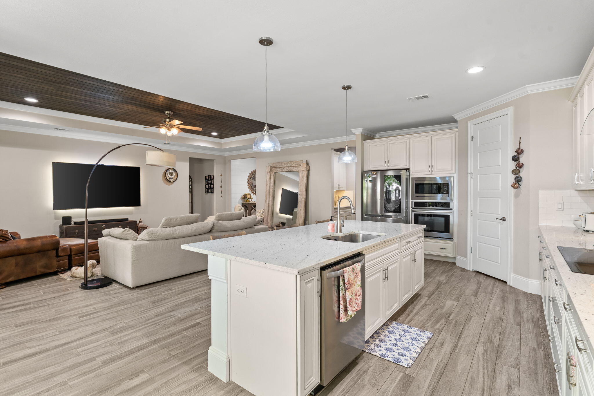 BEAR CREEK - Residential Lease