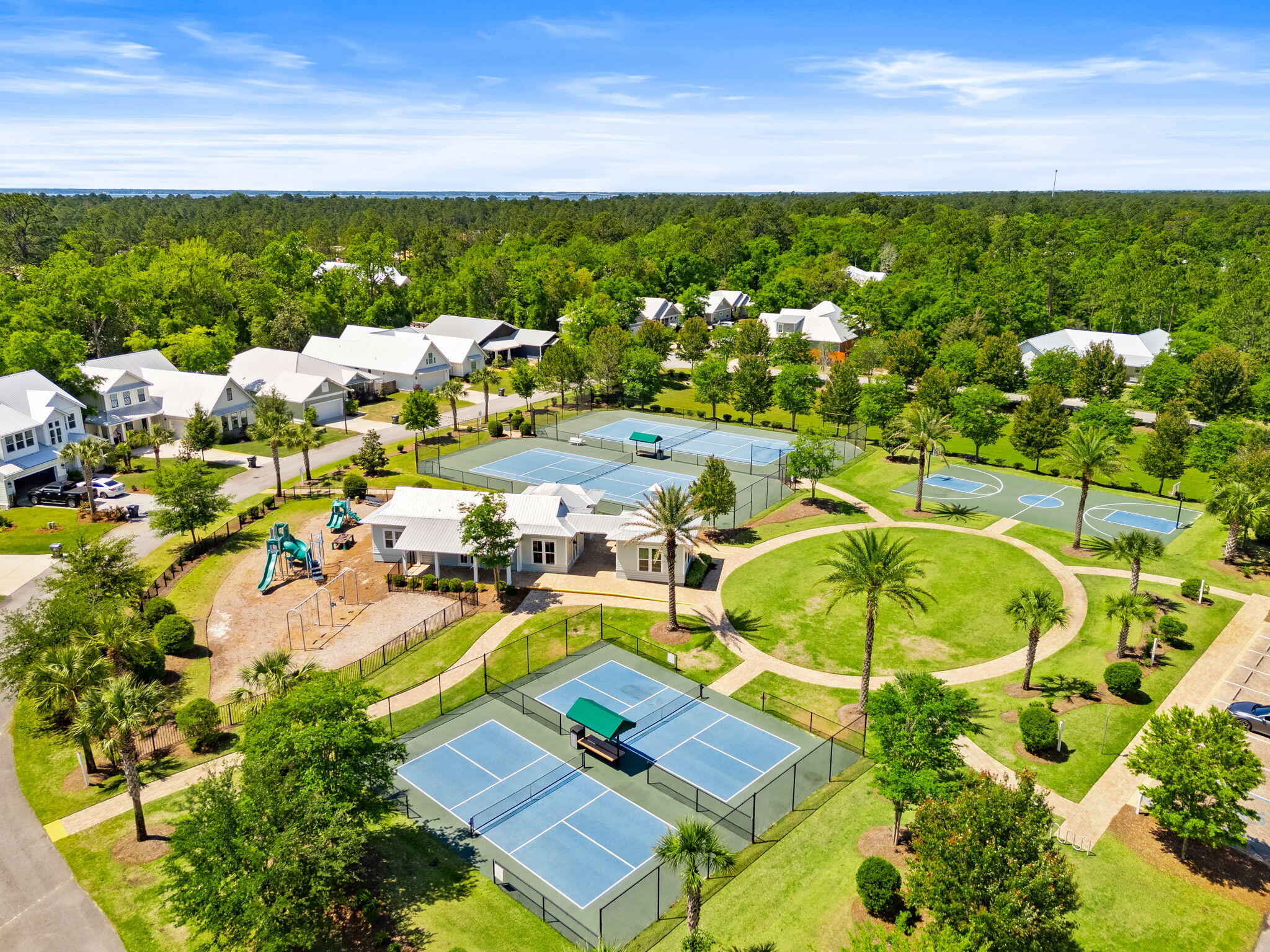 BEAR CREEK - Residential Lease