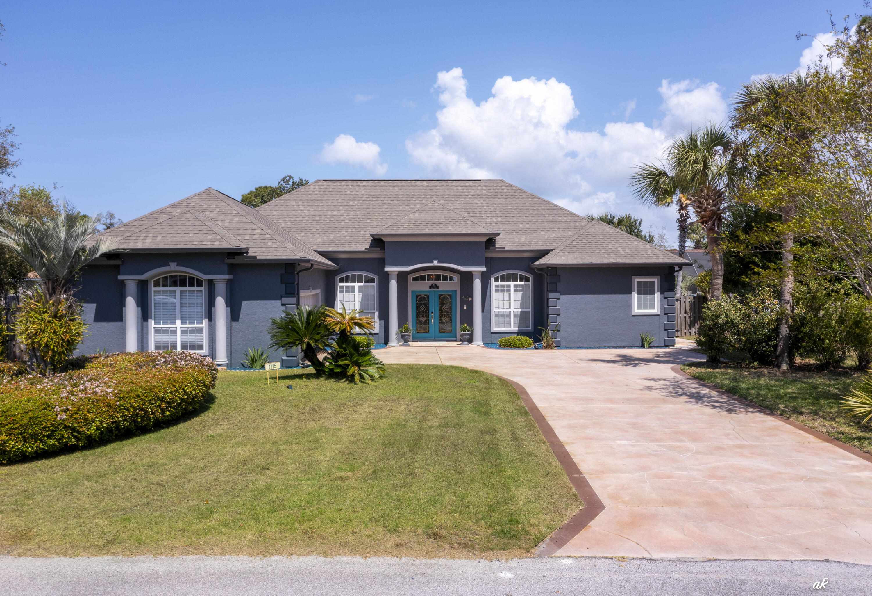 BAY POINT UNIT 1 - Residential