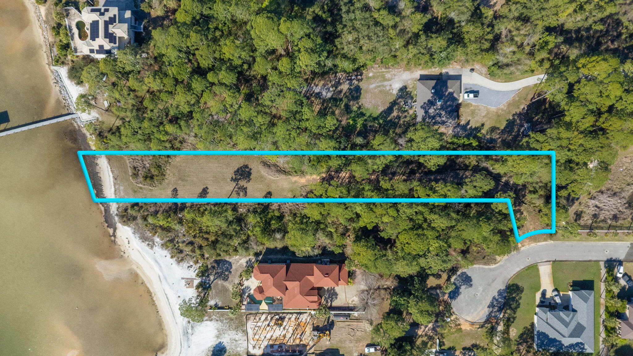 LA FONTAINE PHASE 1 - Land